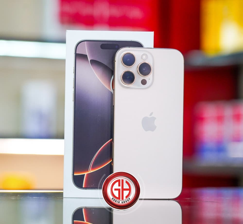 iPhone 16 Pro Max
