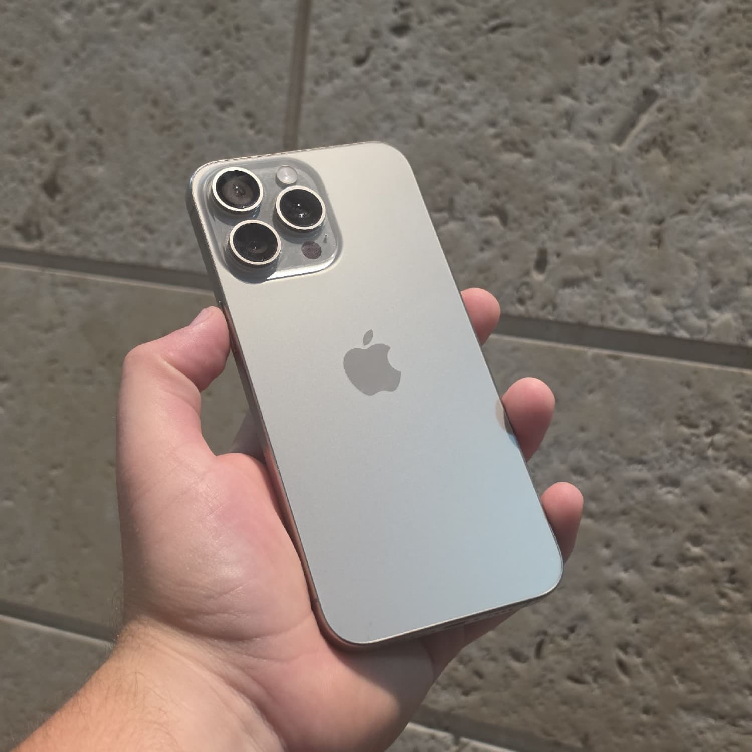 IPHONE 15 PRO MAX
