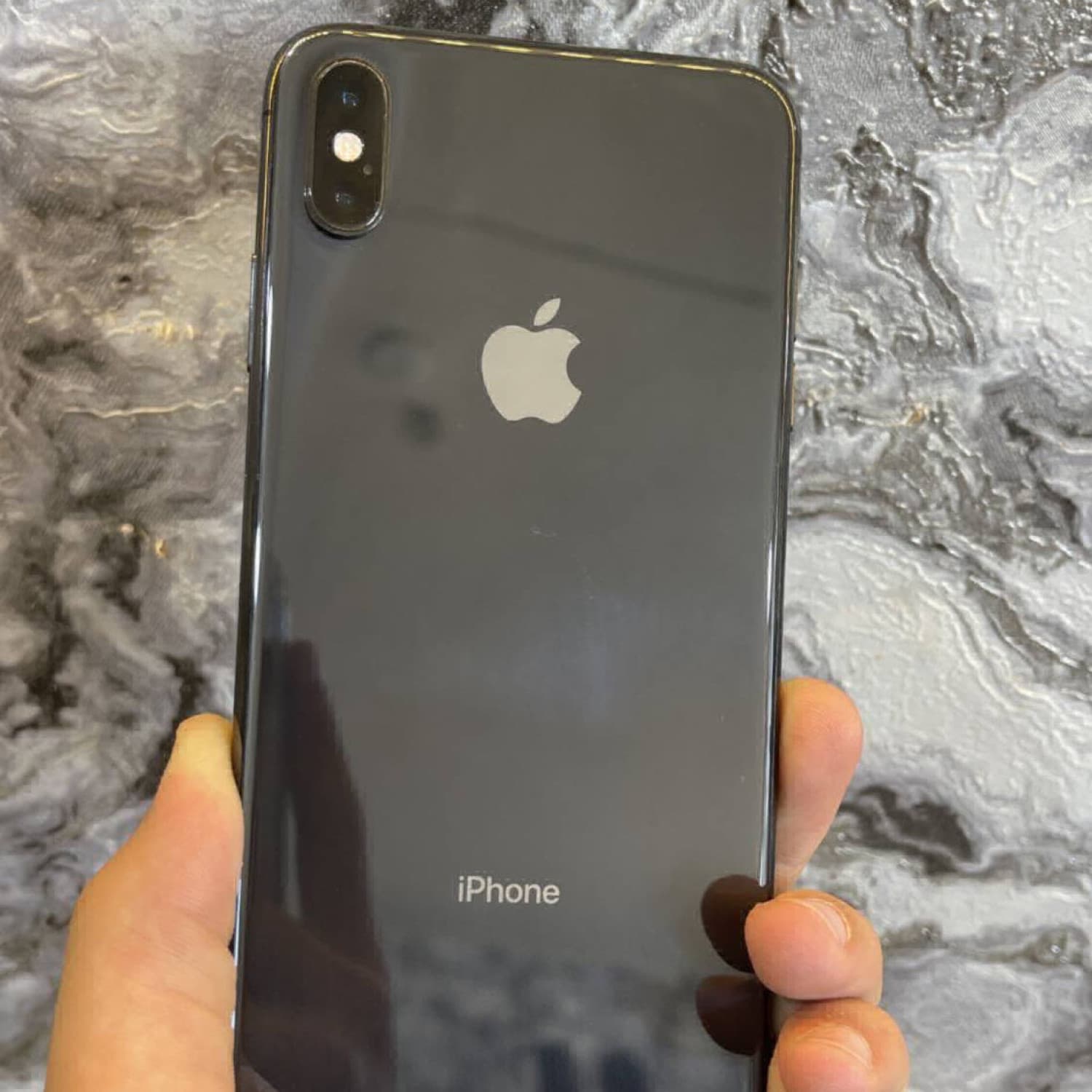 IPHONE XS MAX