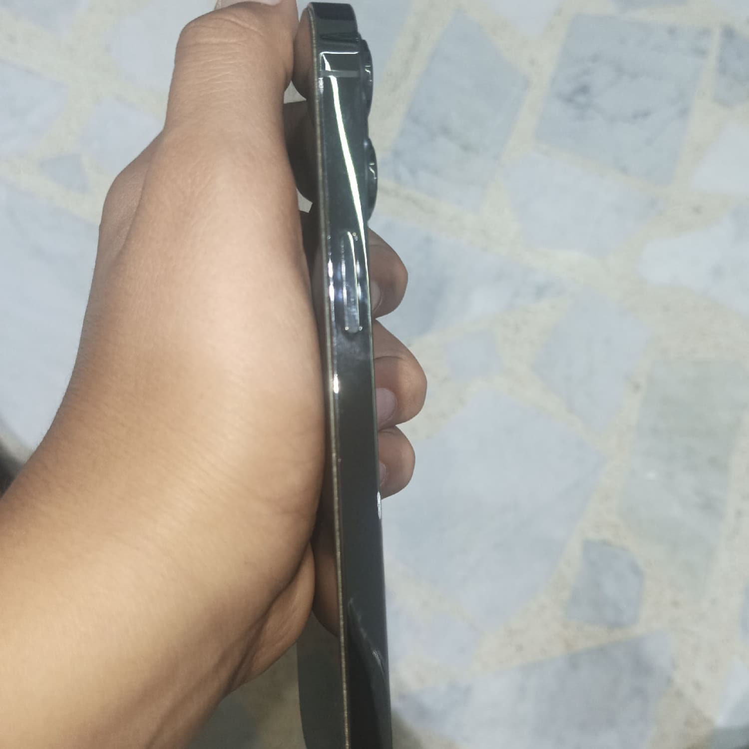 اختر صورة 2