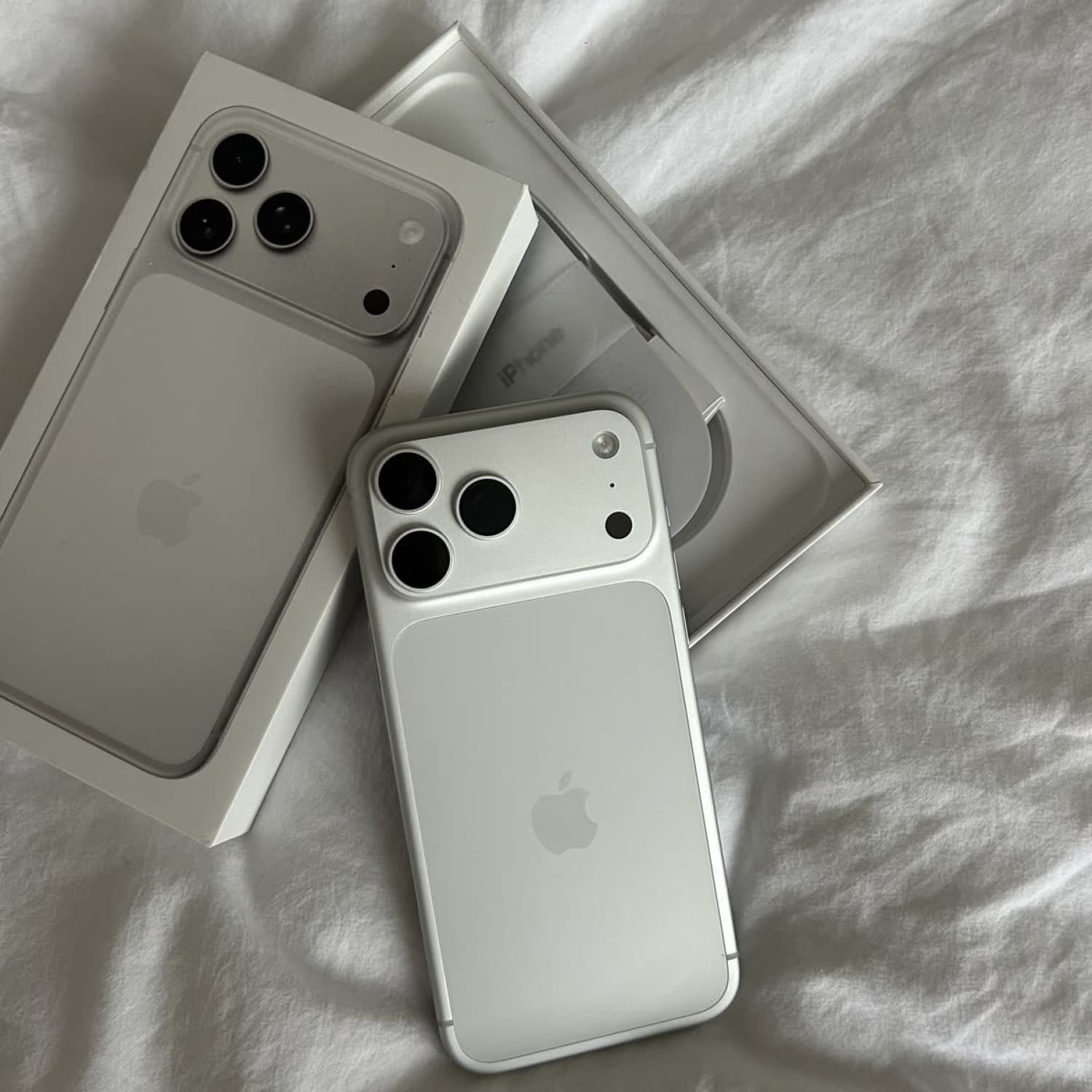 IPHONE 17 PRO MAX