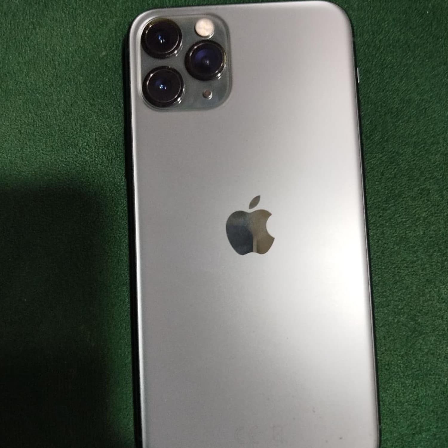 IPHONE 11 PRO