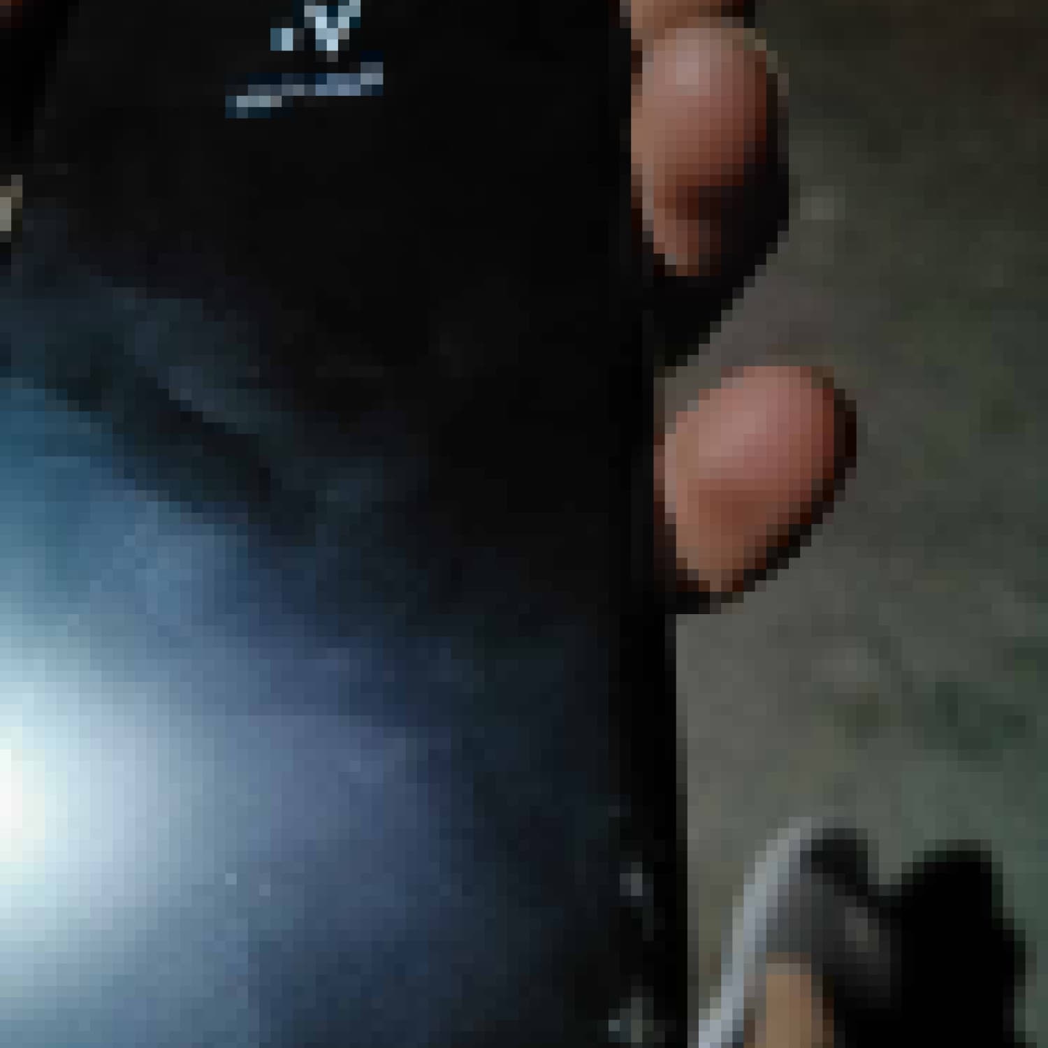 اختر صورة 3