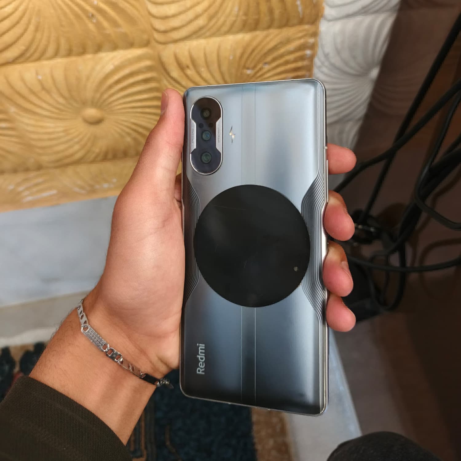 POCO F3
