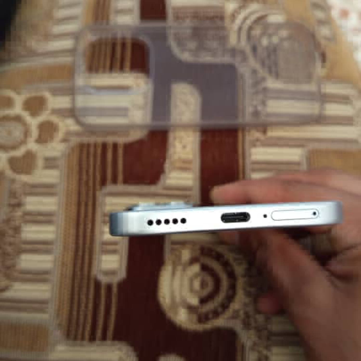 اختر صورة 2
