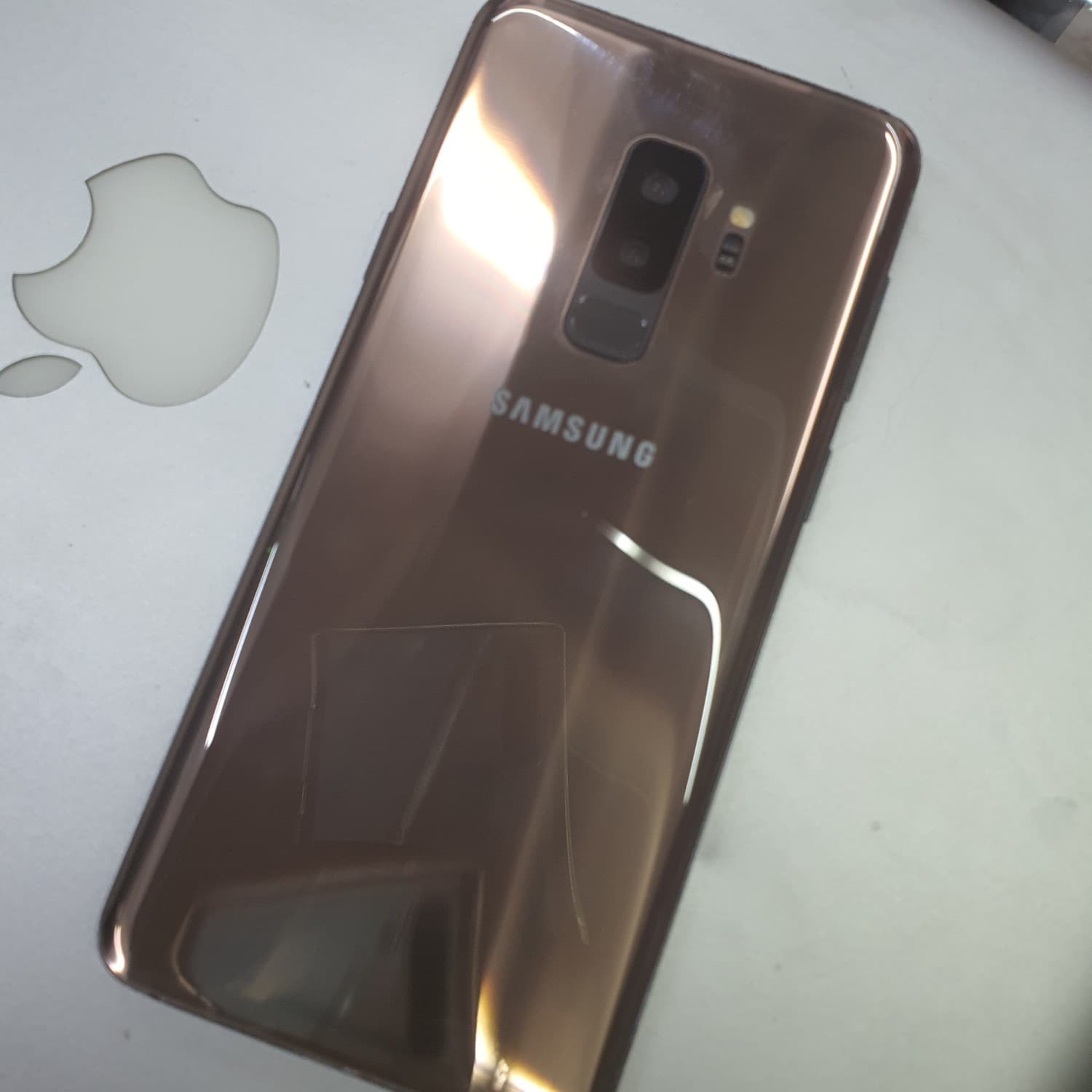 S9 PLUS