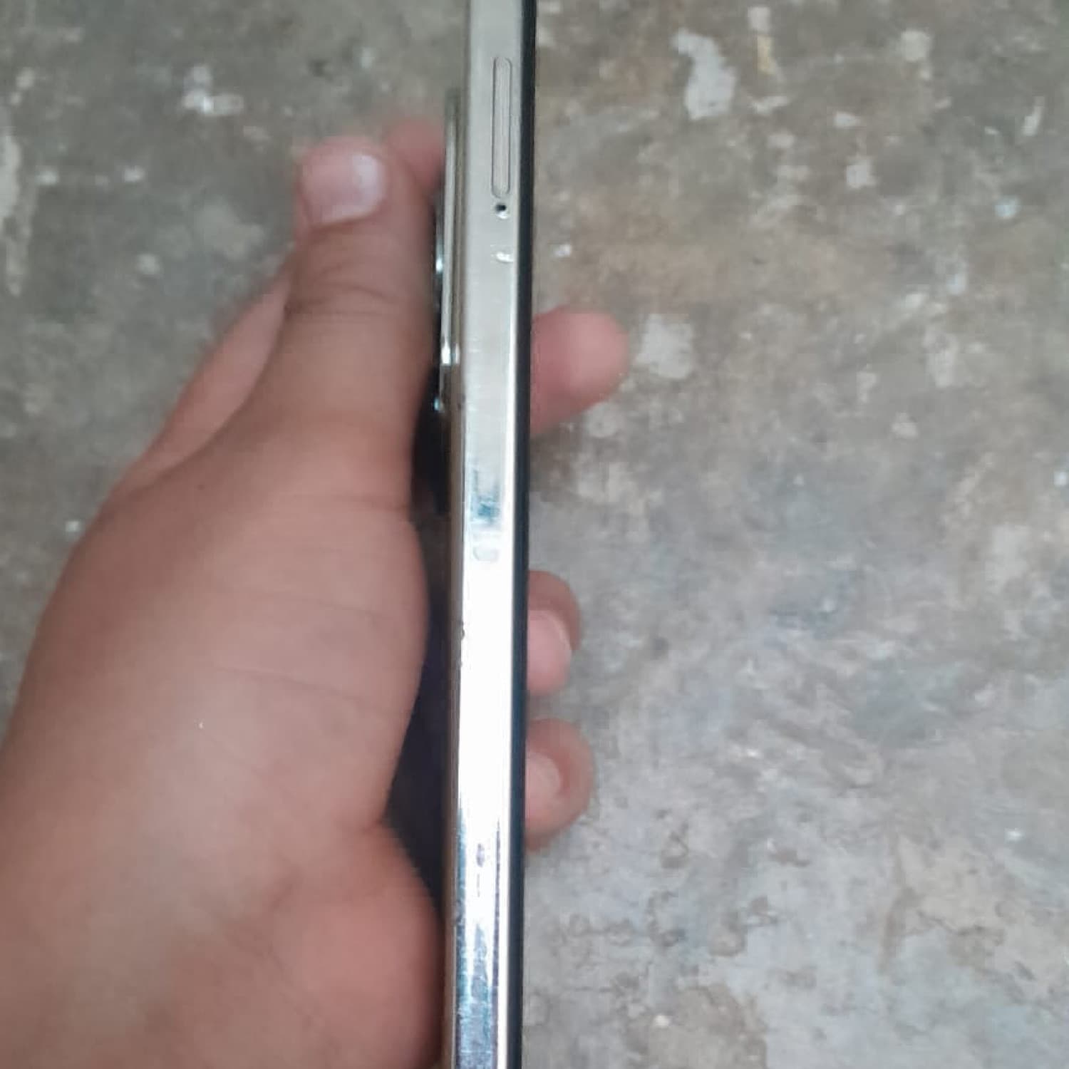اختر صورة 3