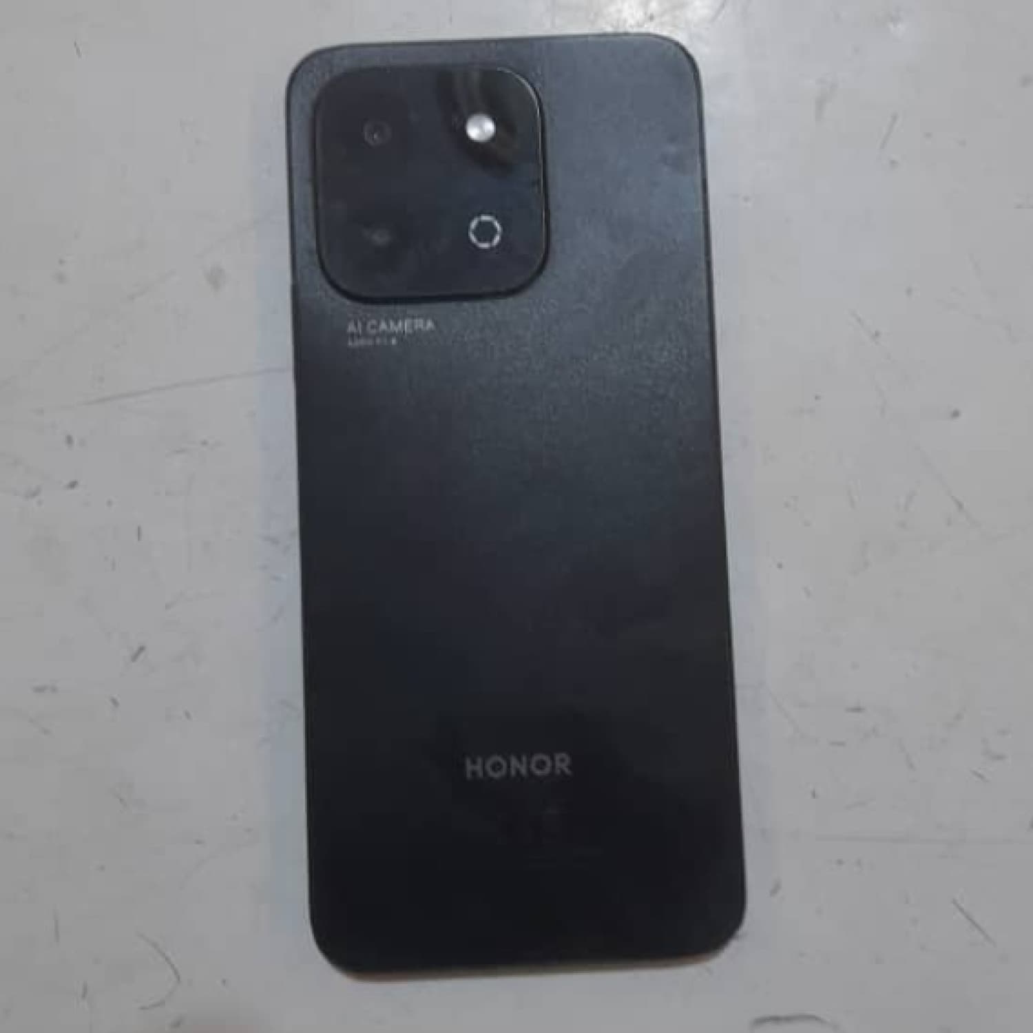 HONOR X6