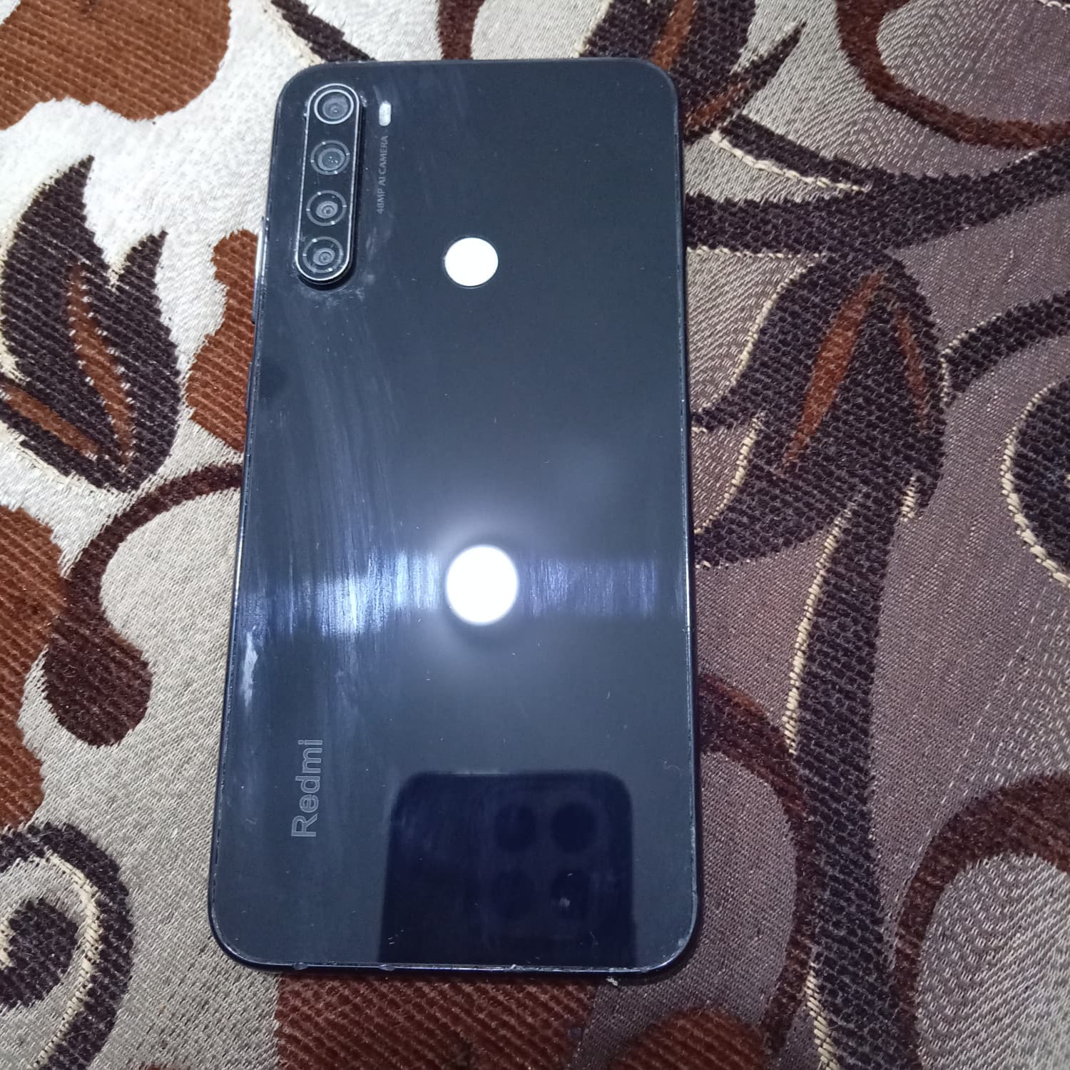 REDMI 8