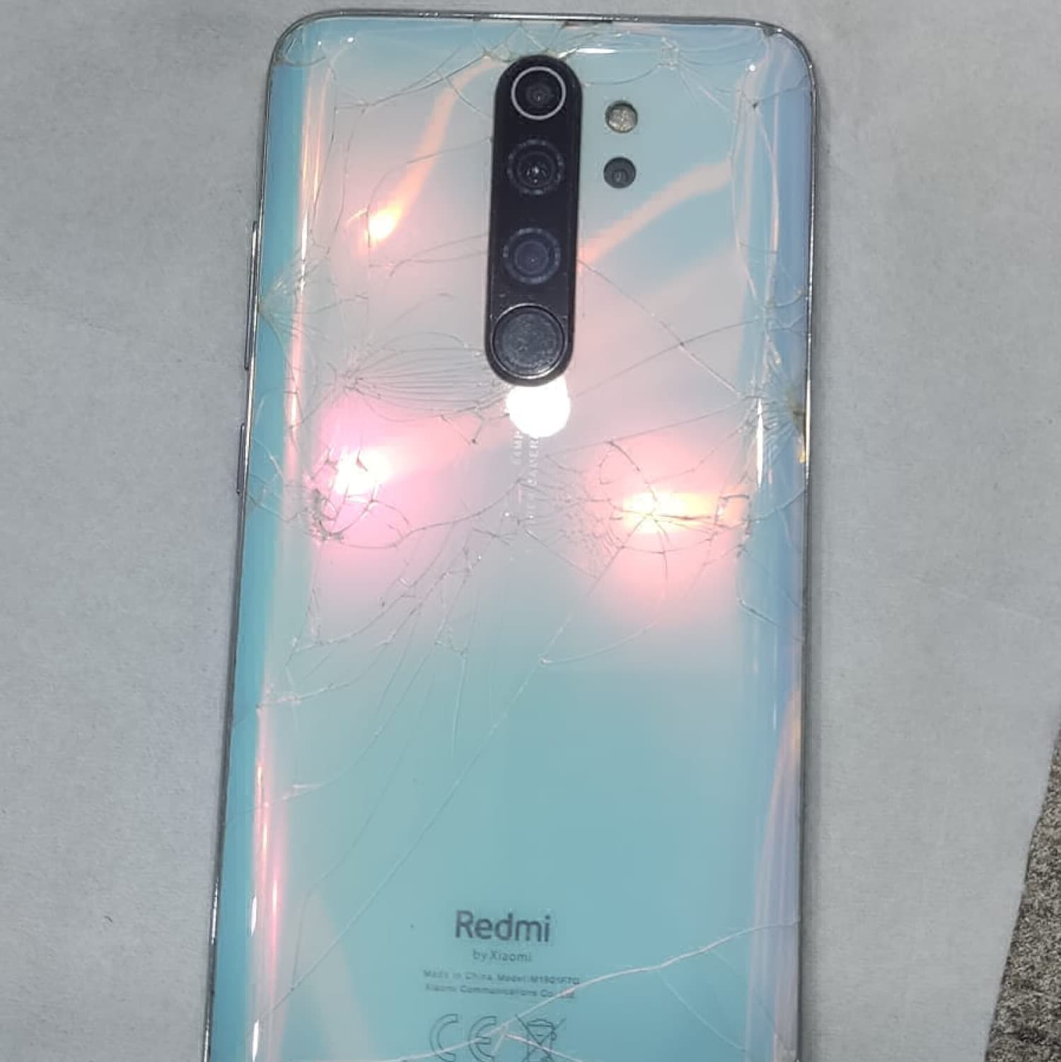 REDMI 8