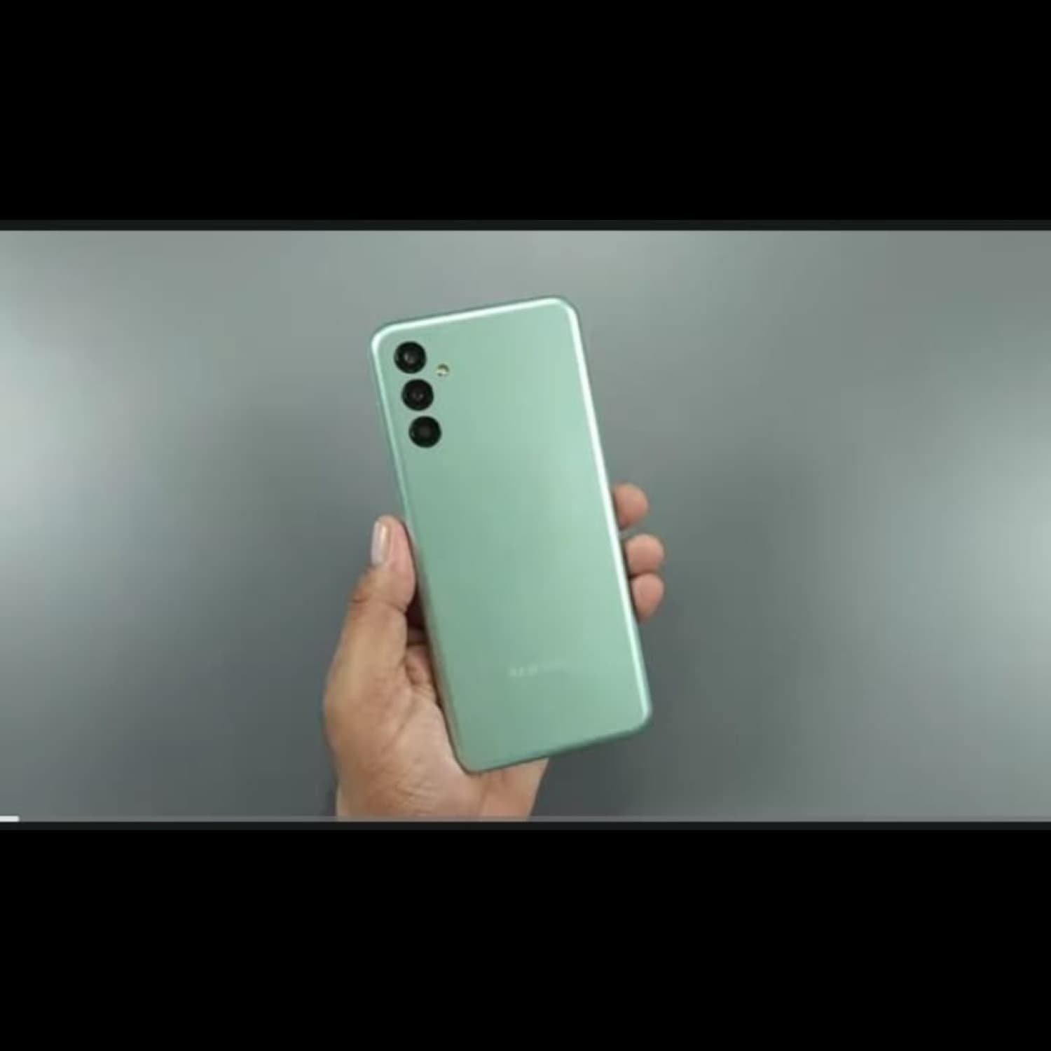 M13