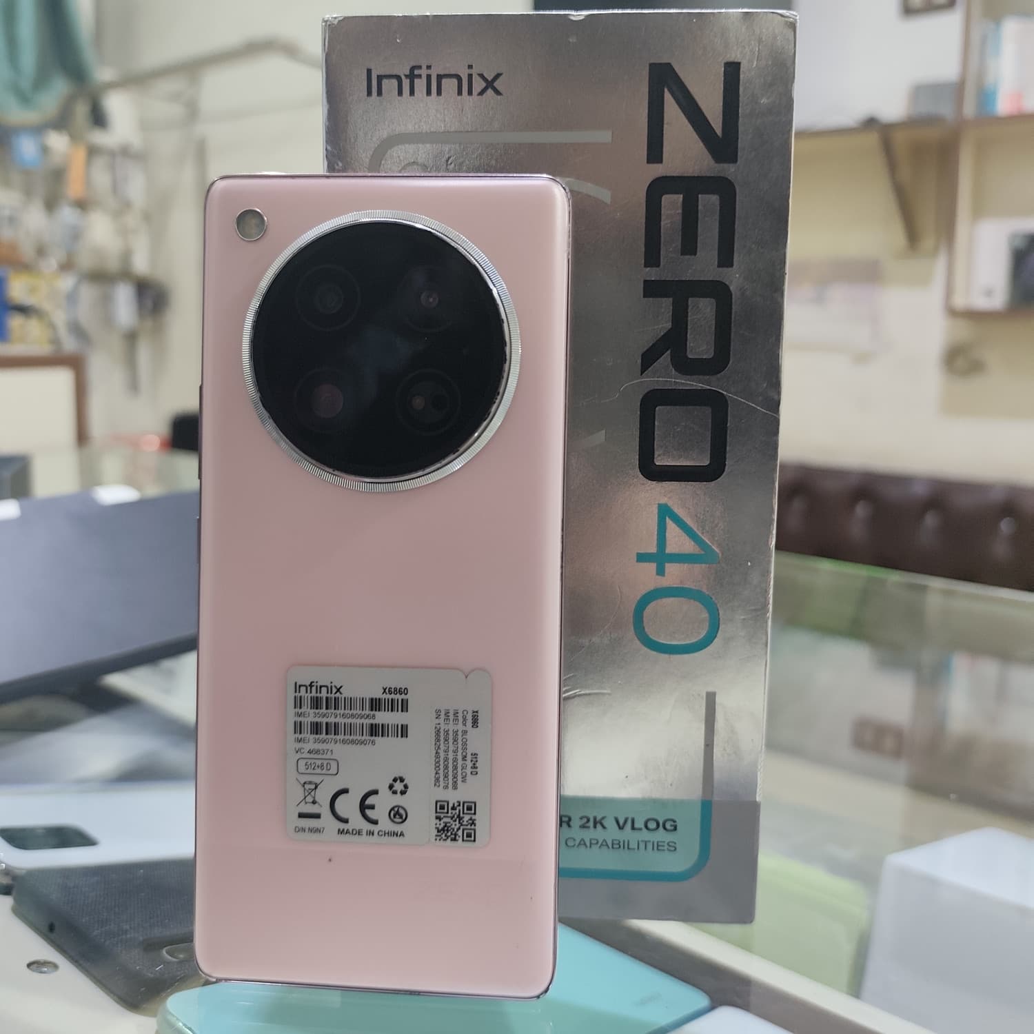 INFINIX ZERO 40