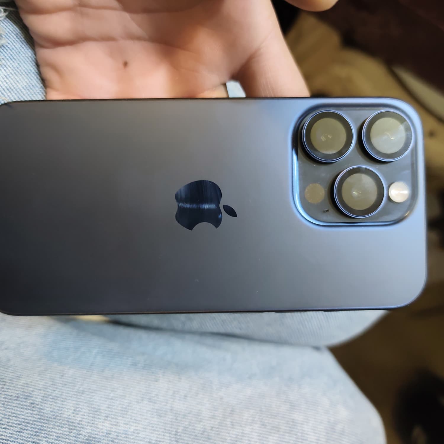IPHONE 15 PRO