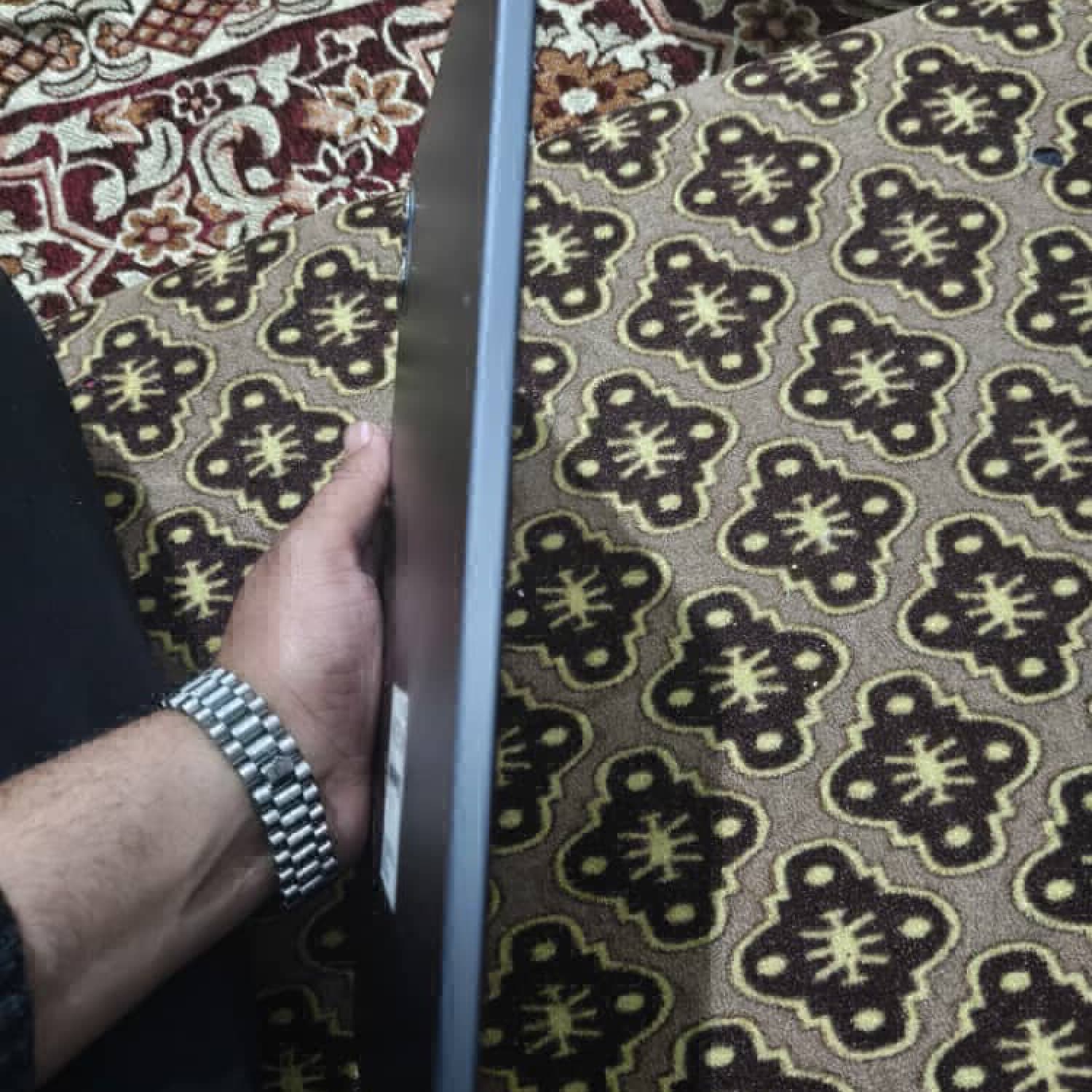 اختر صورة 3