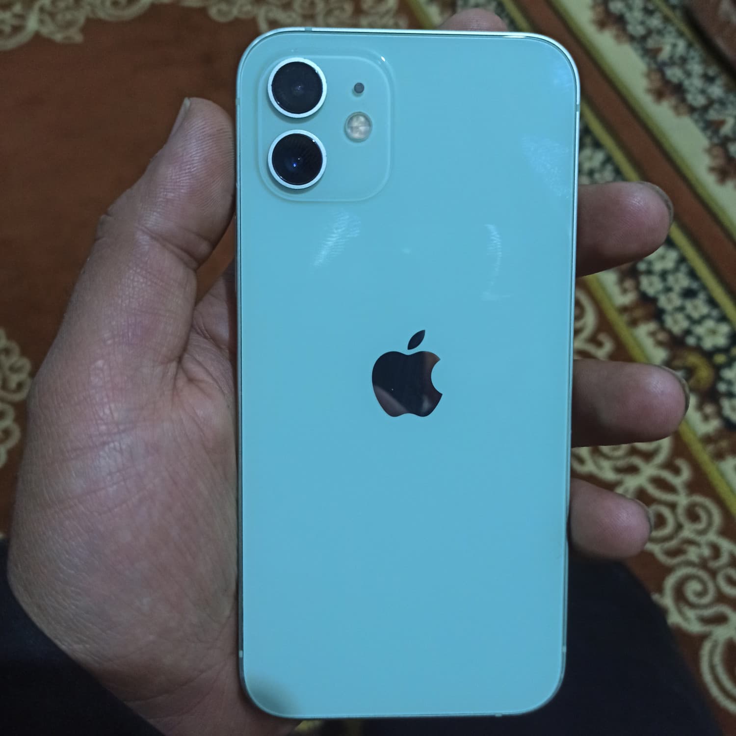 اختر صورة 3