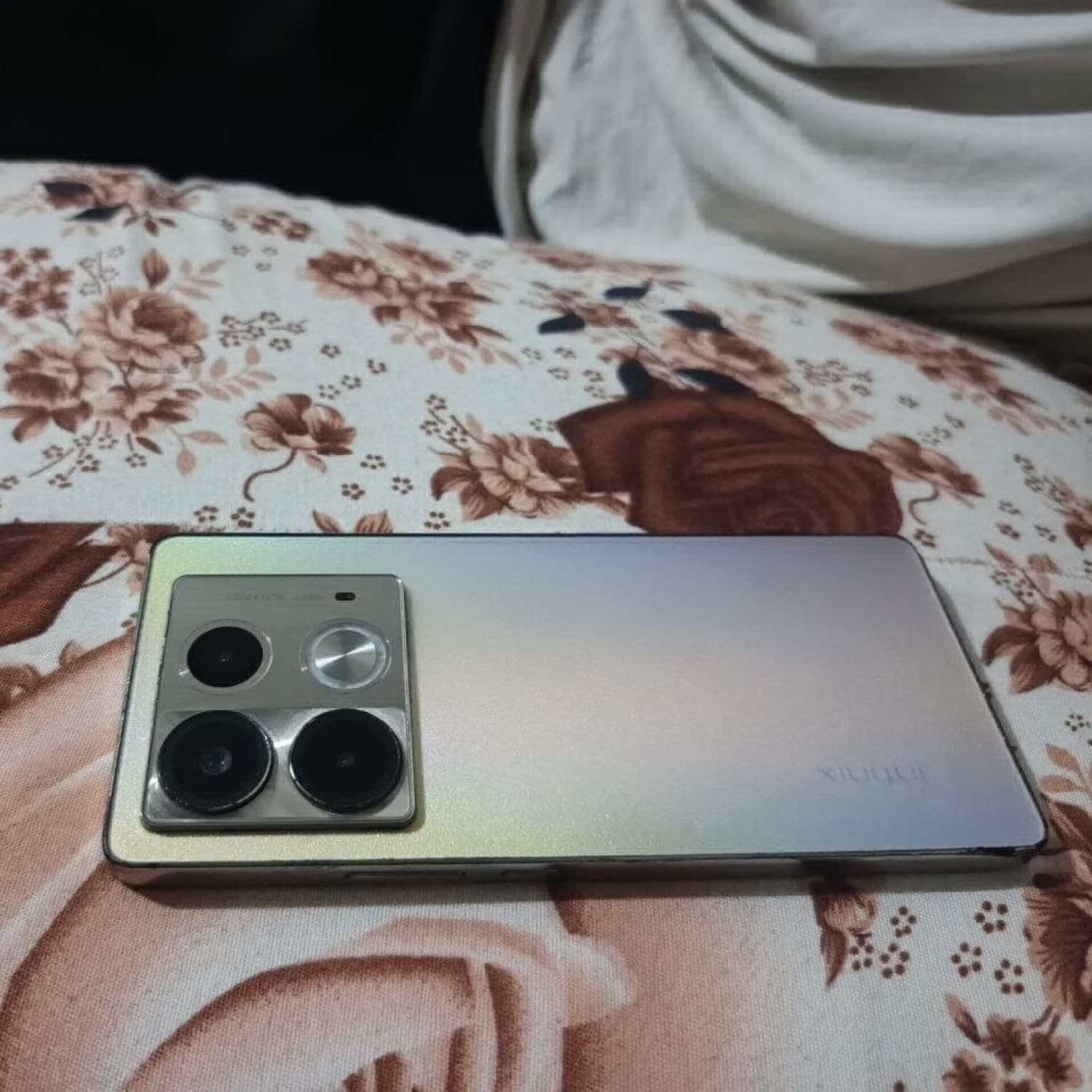INFINIX NOTE 40