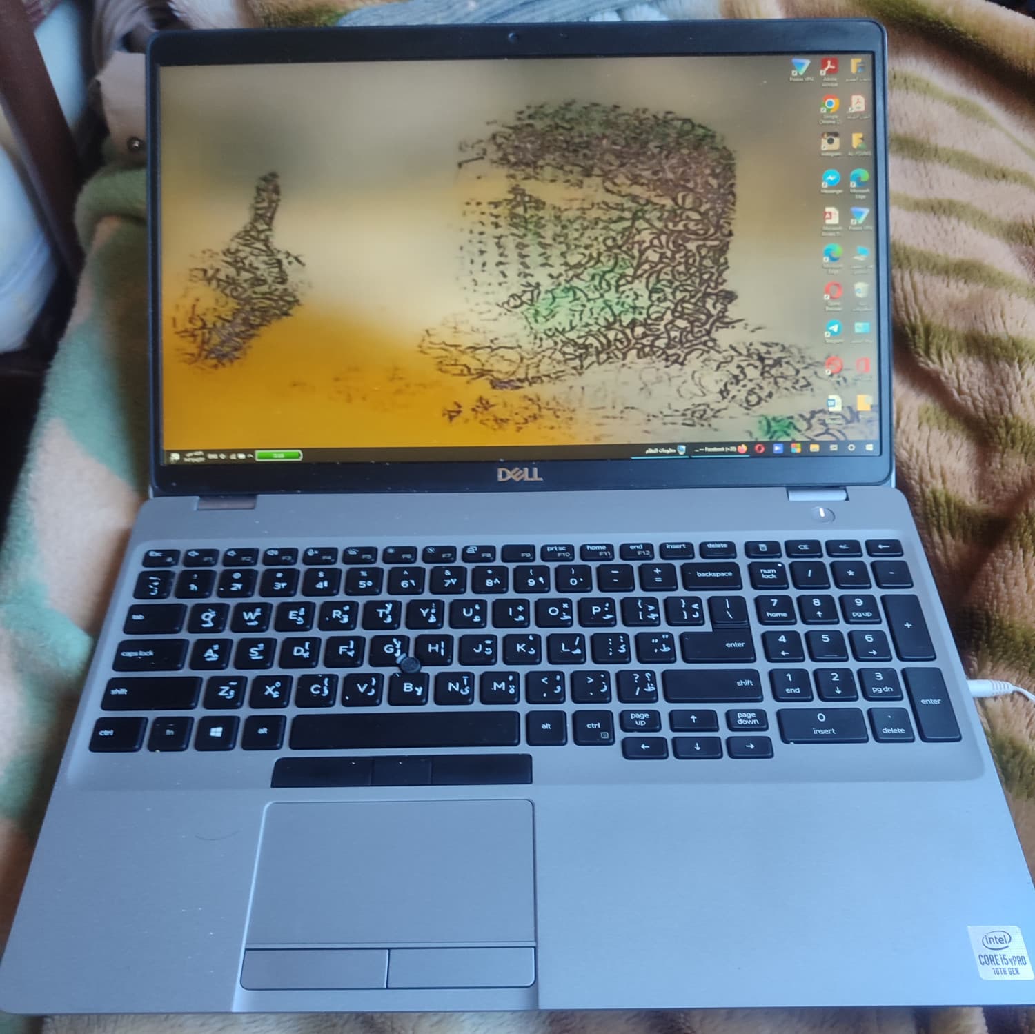 صور اللاب توب 3