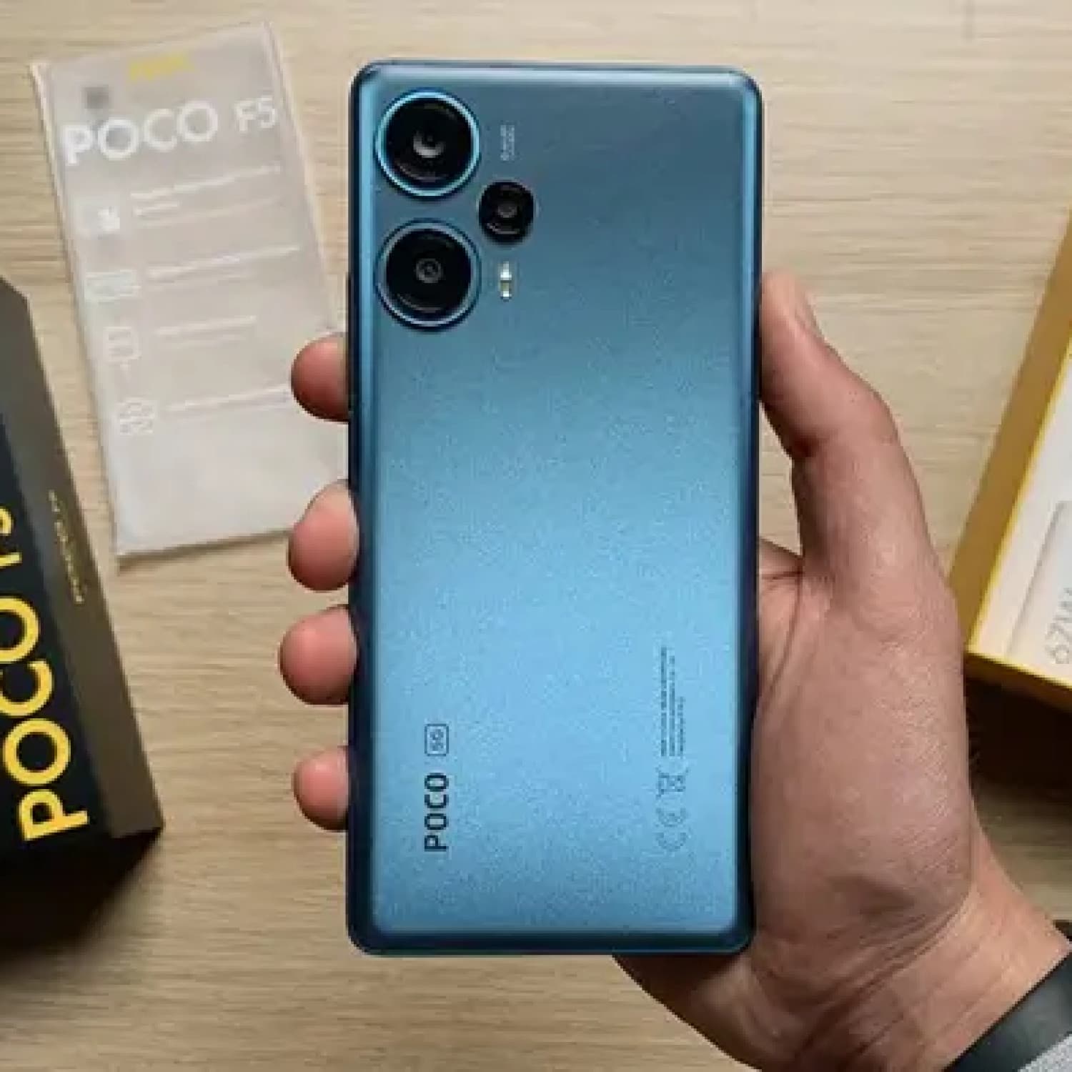 POCO F5