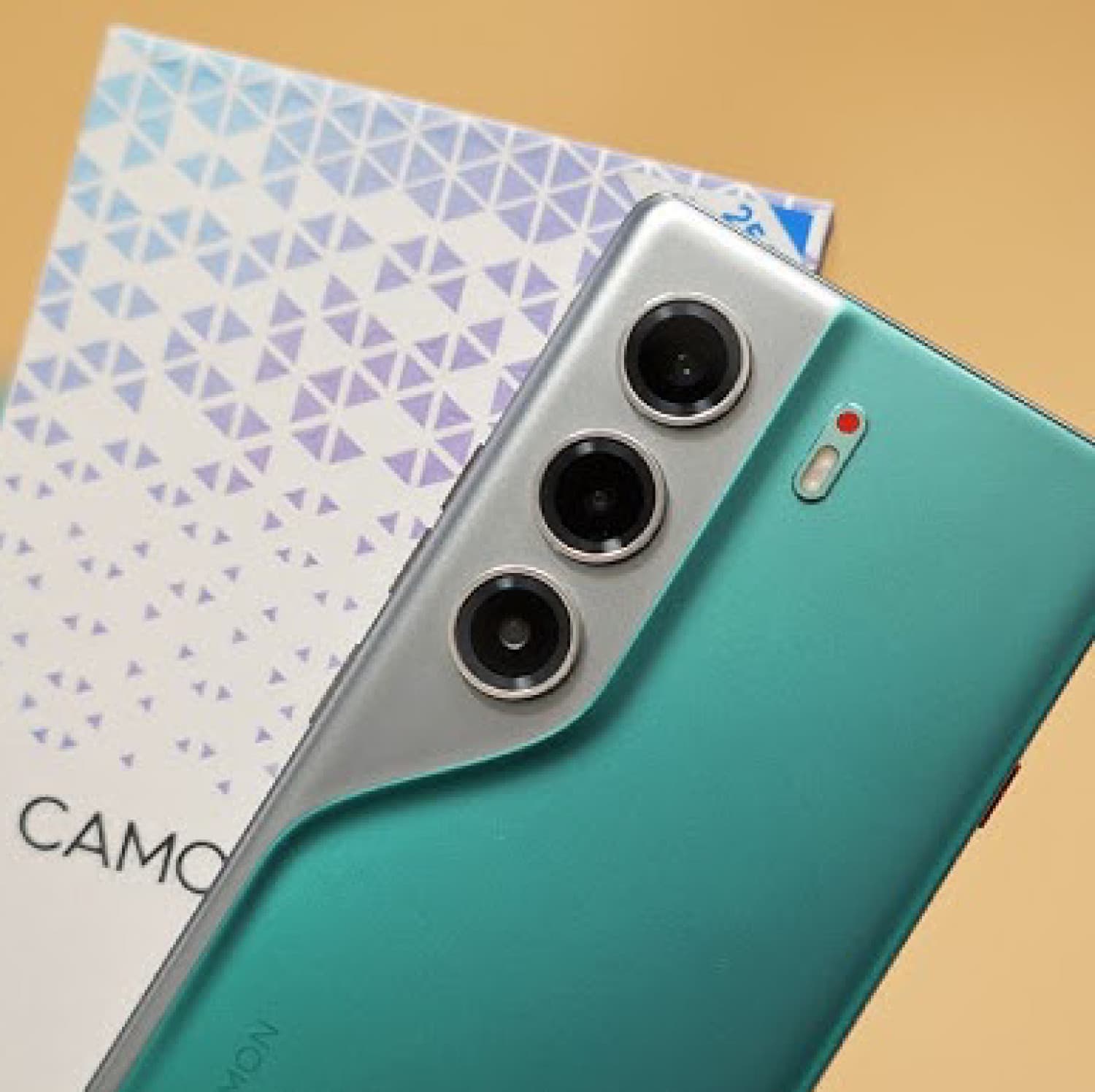 CAMON 40 PRO