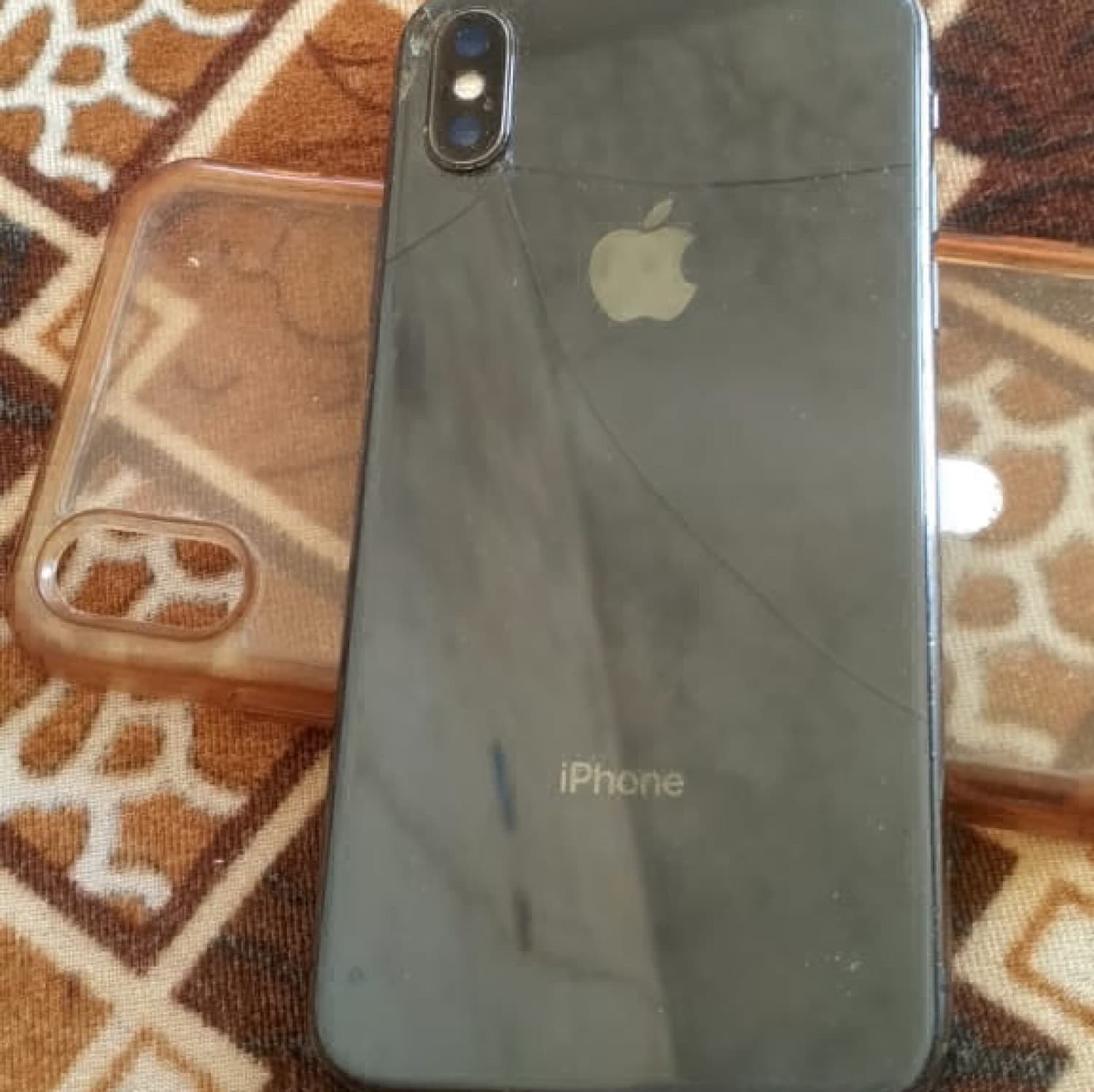 IPHONE X