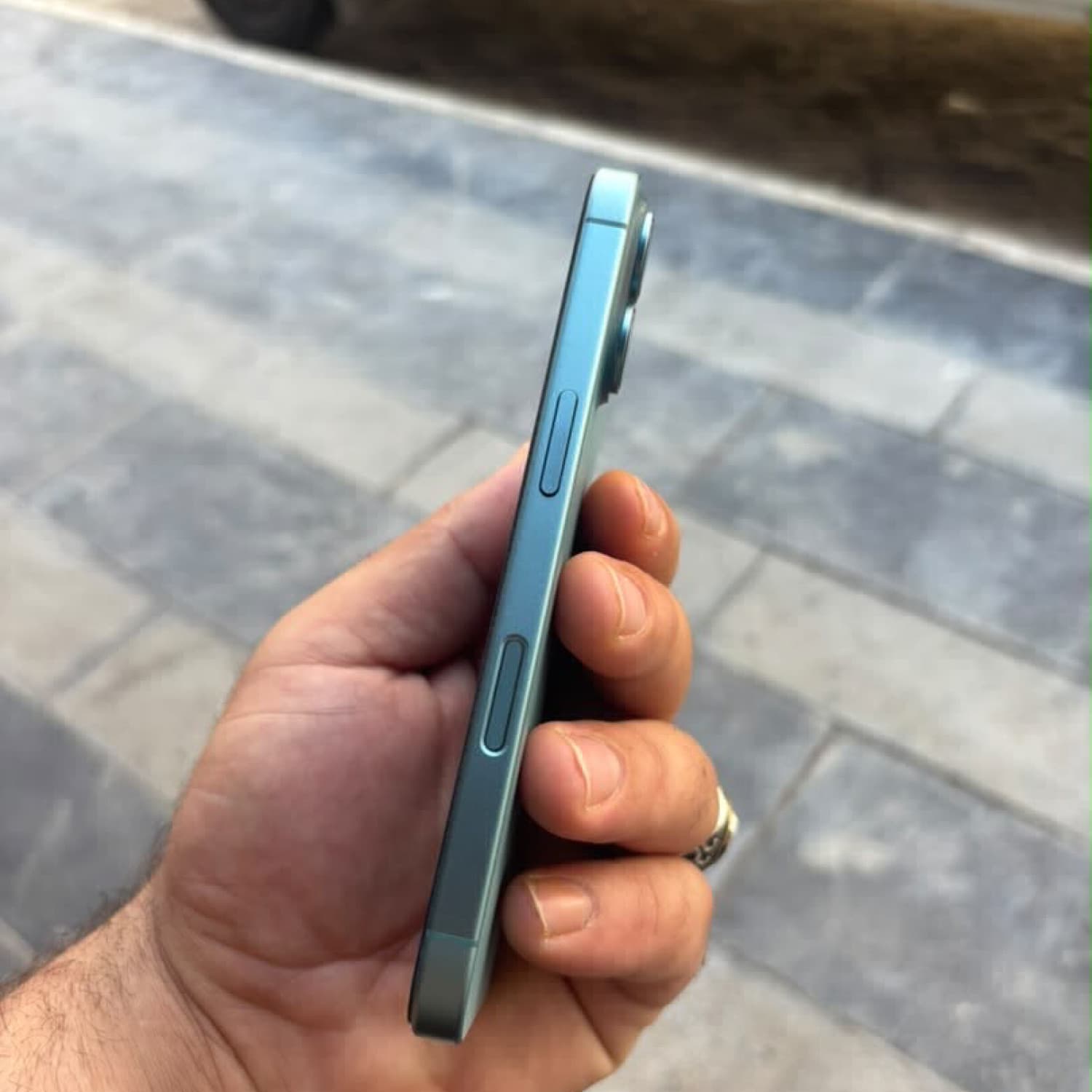 اختر صورة 2