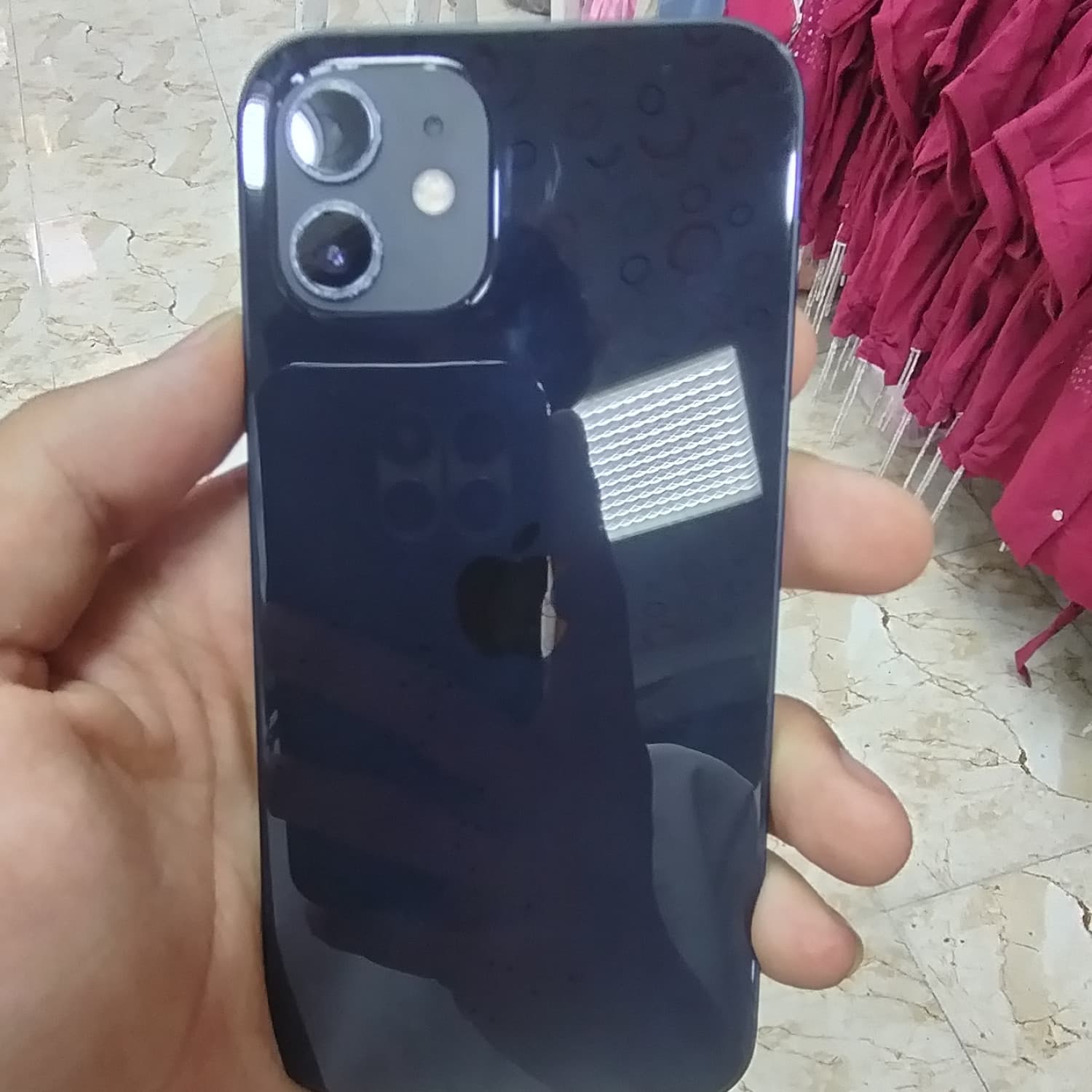IPHONE 12