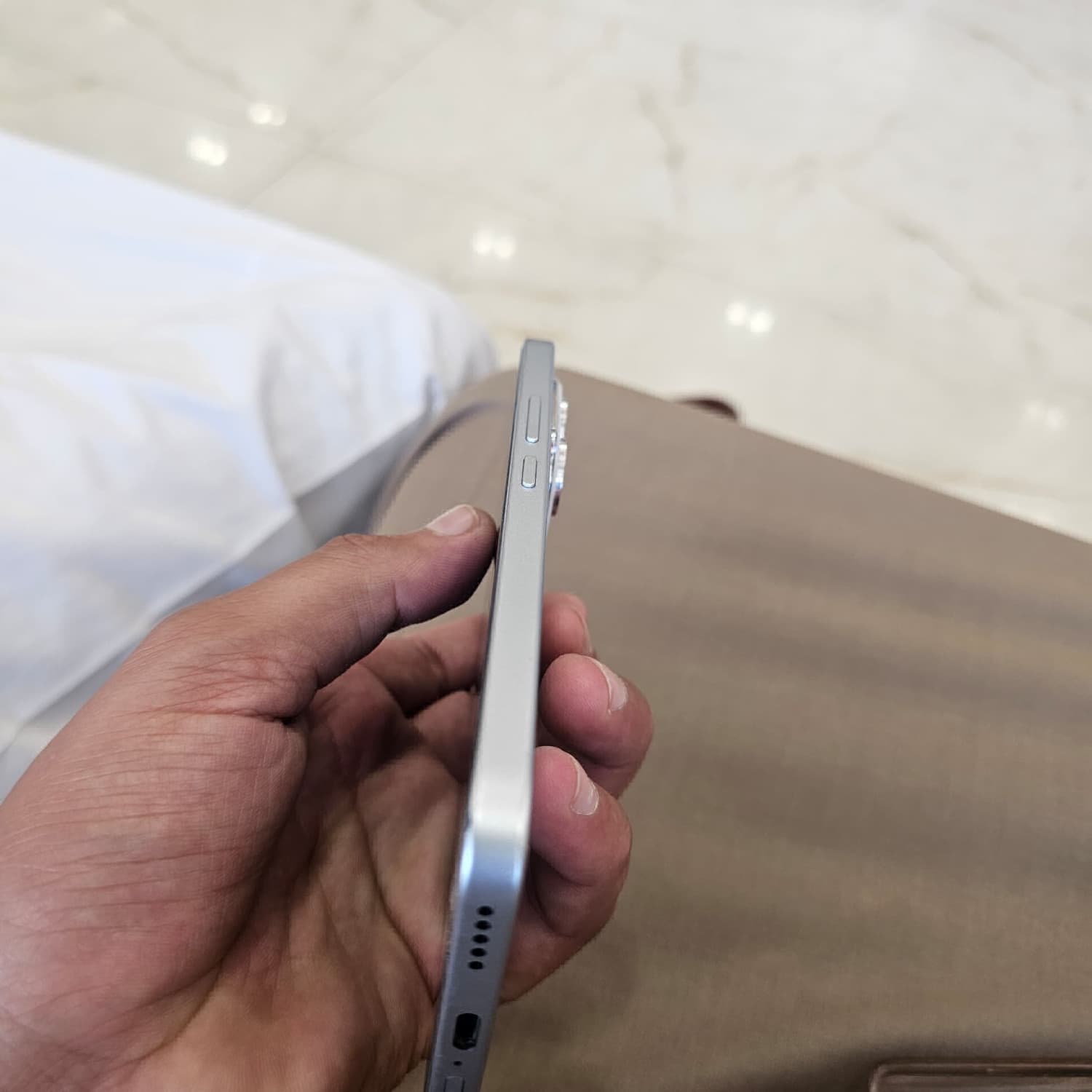 اختر صورة 2