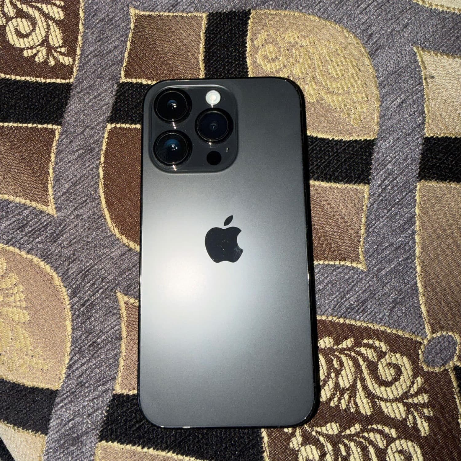 اختر صورة 2