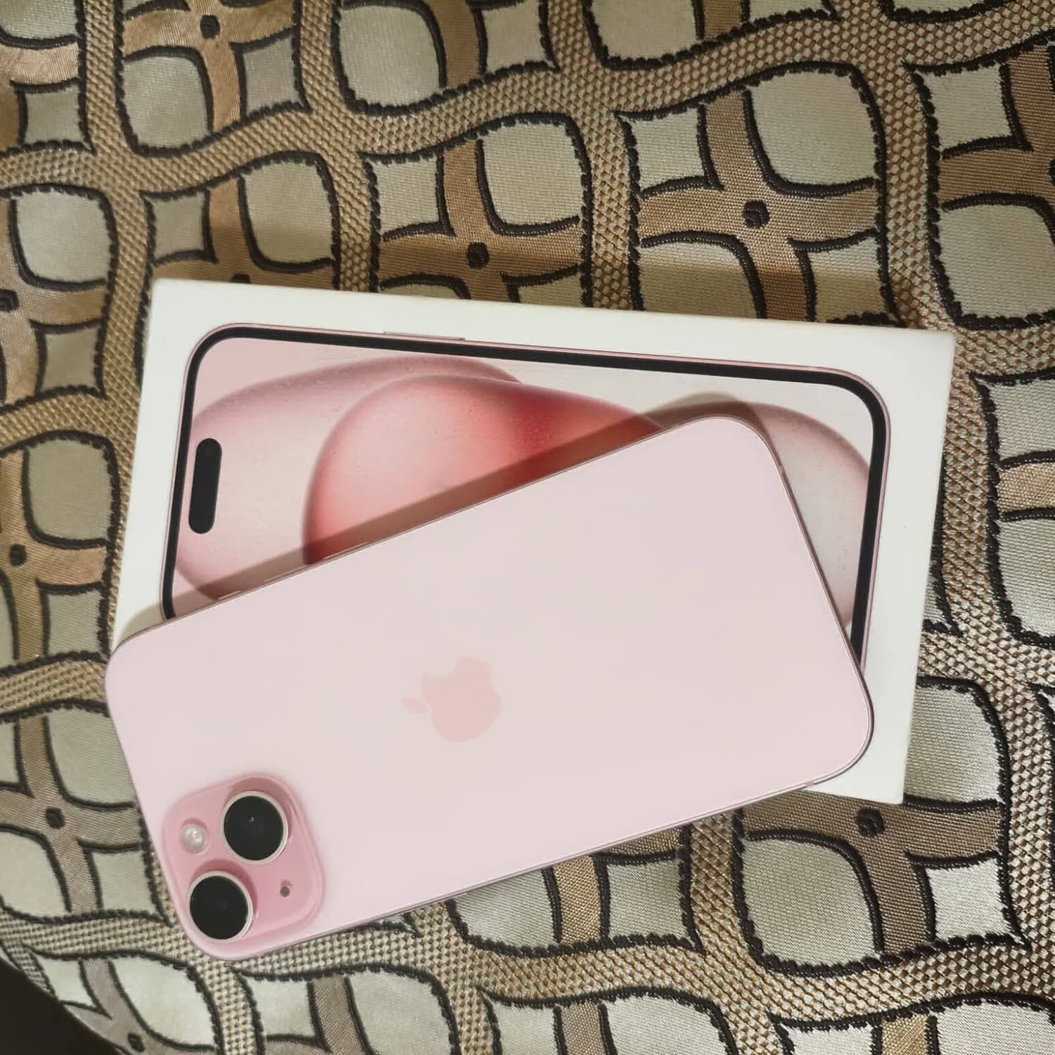 IPHONE 15