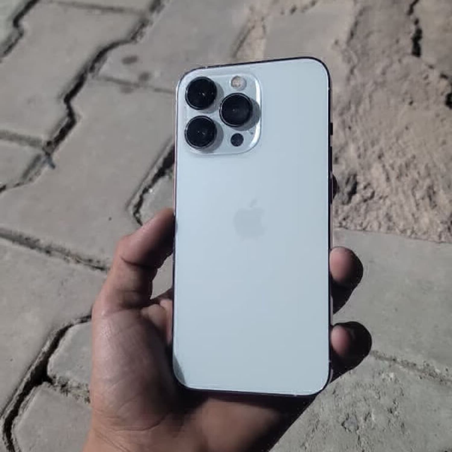 IPHONE 13 PRO