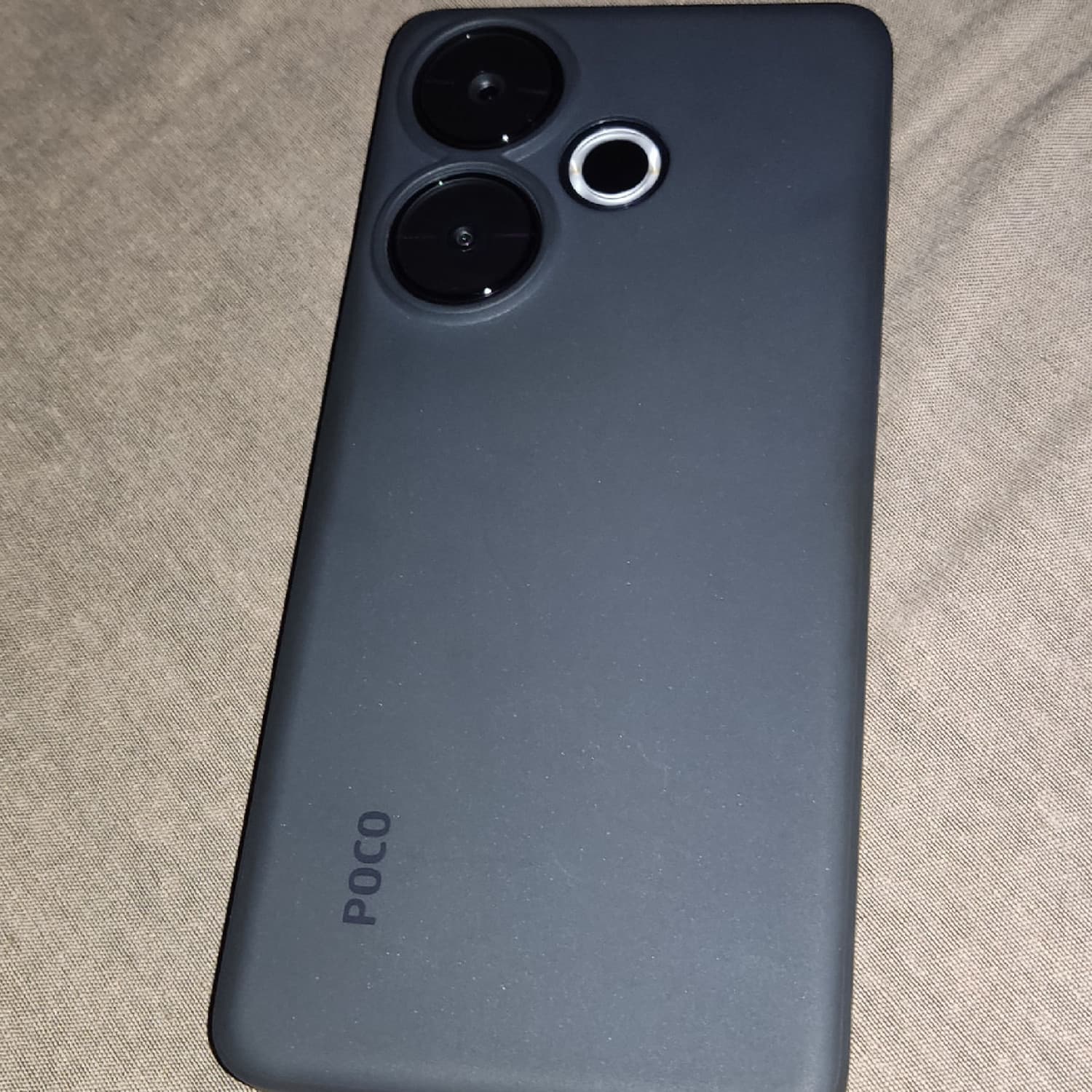 POCO F6
