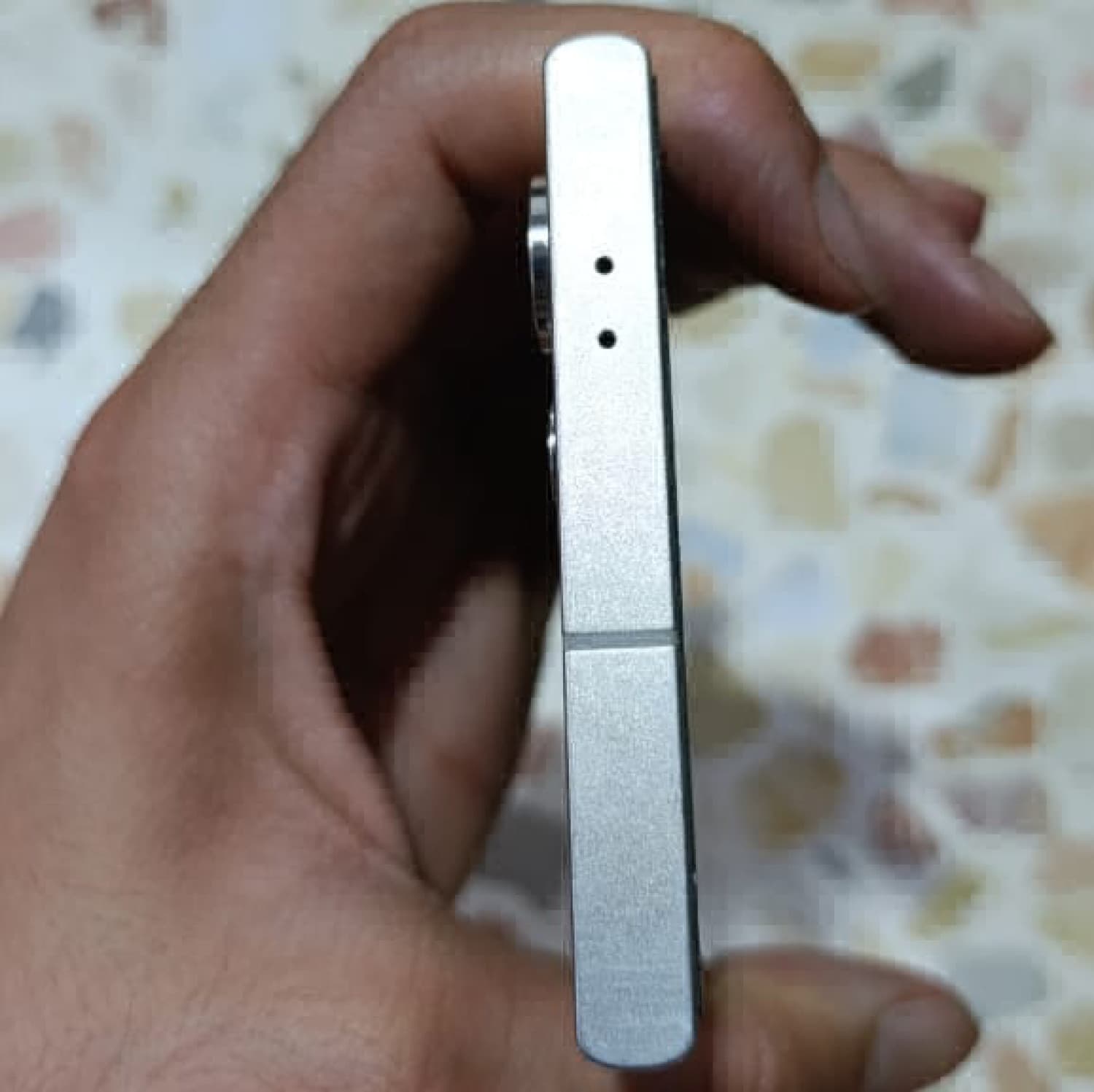 اختر صورة 2