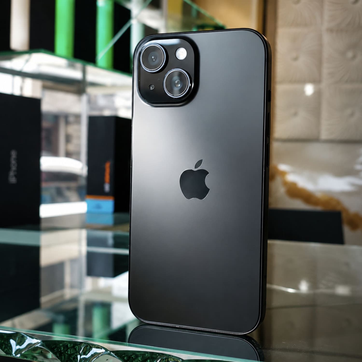 IPHONE 15