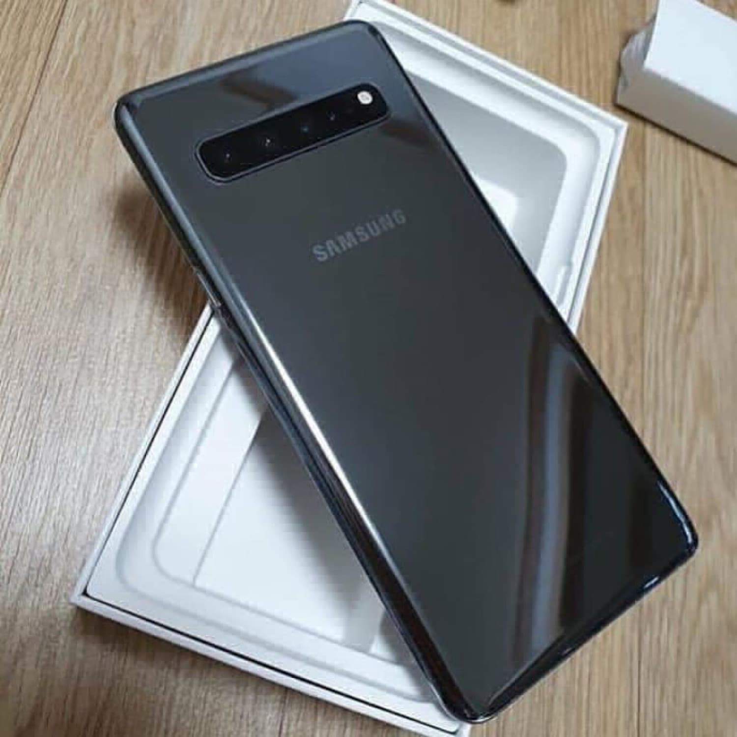 S10 5G