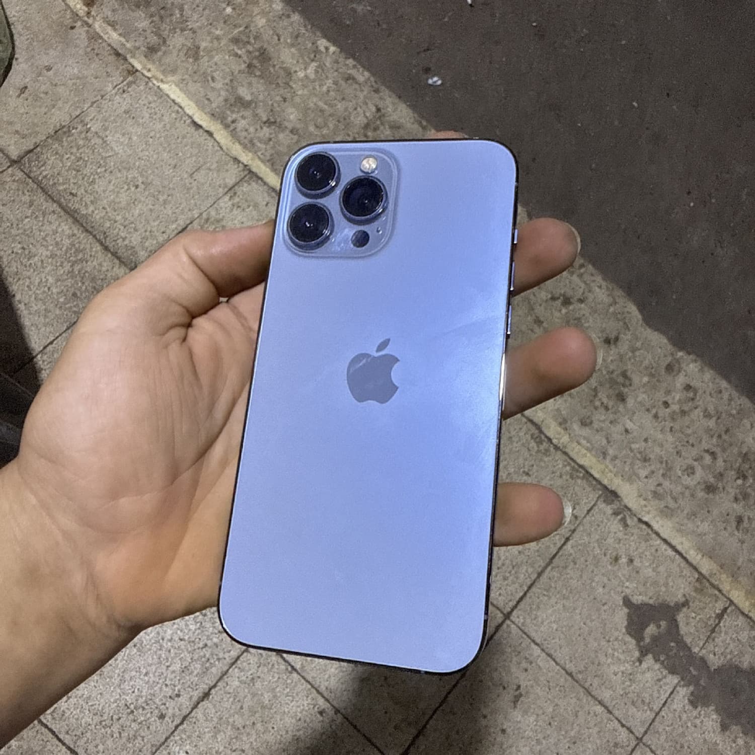 IPHONE 13 PRO MAX