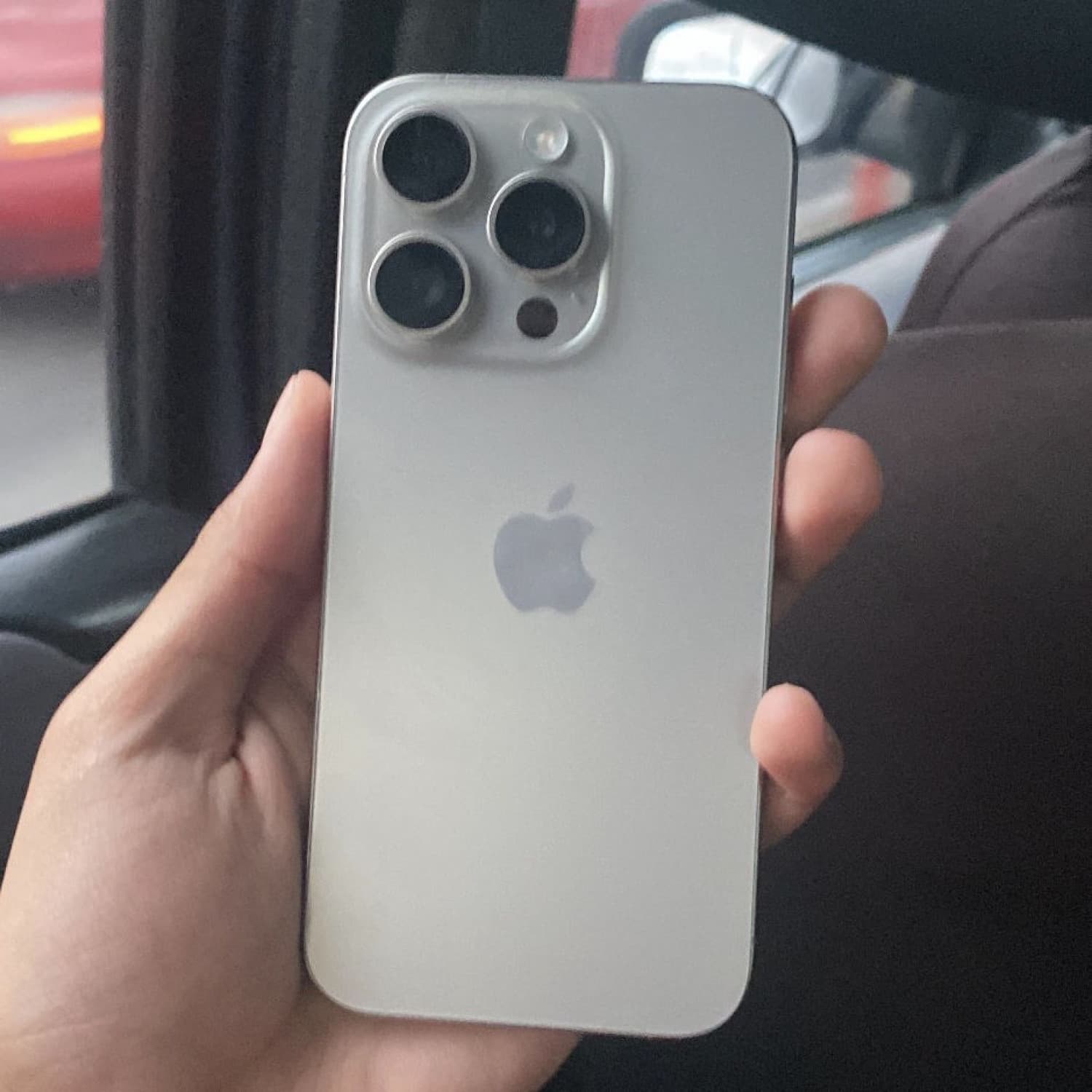 IPHONE 15 PRO