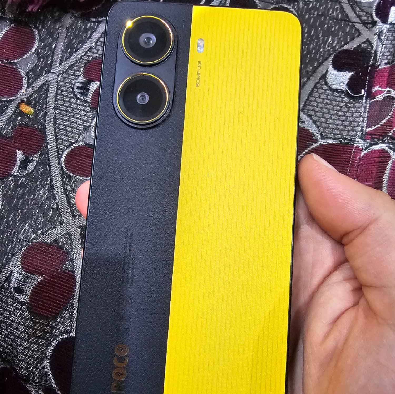 اختر صورة 2