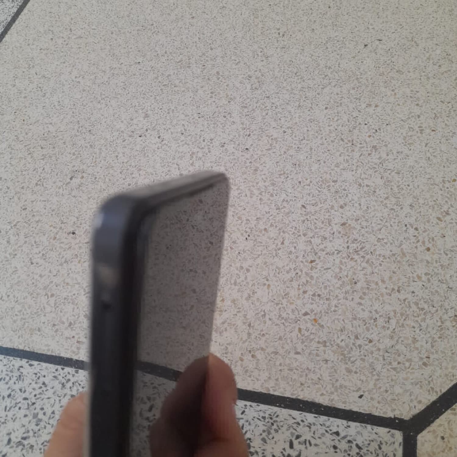 اختر صورة 3