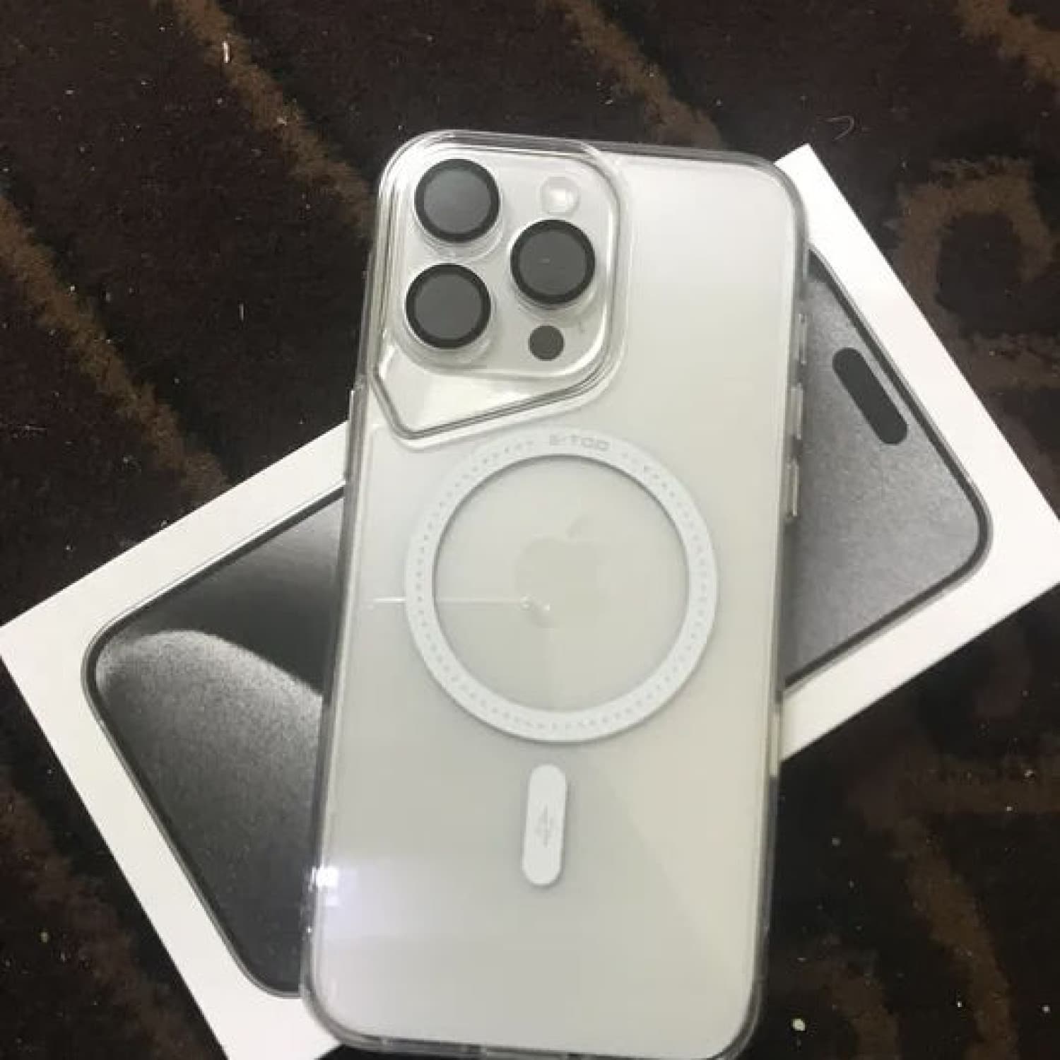 IPHONE 15 PRO MAX