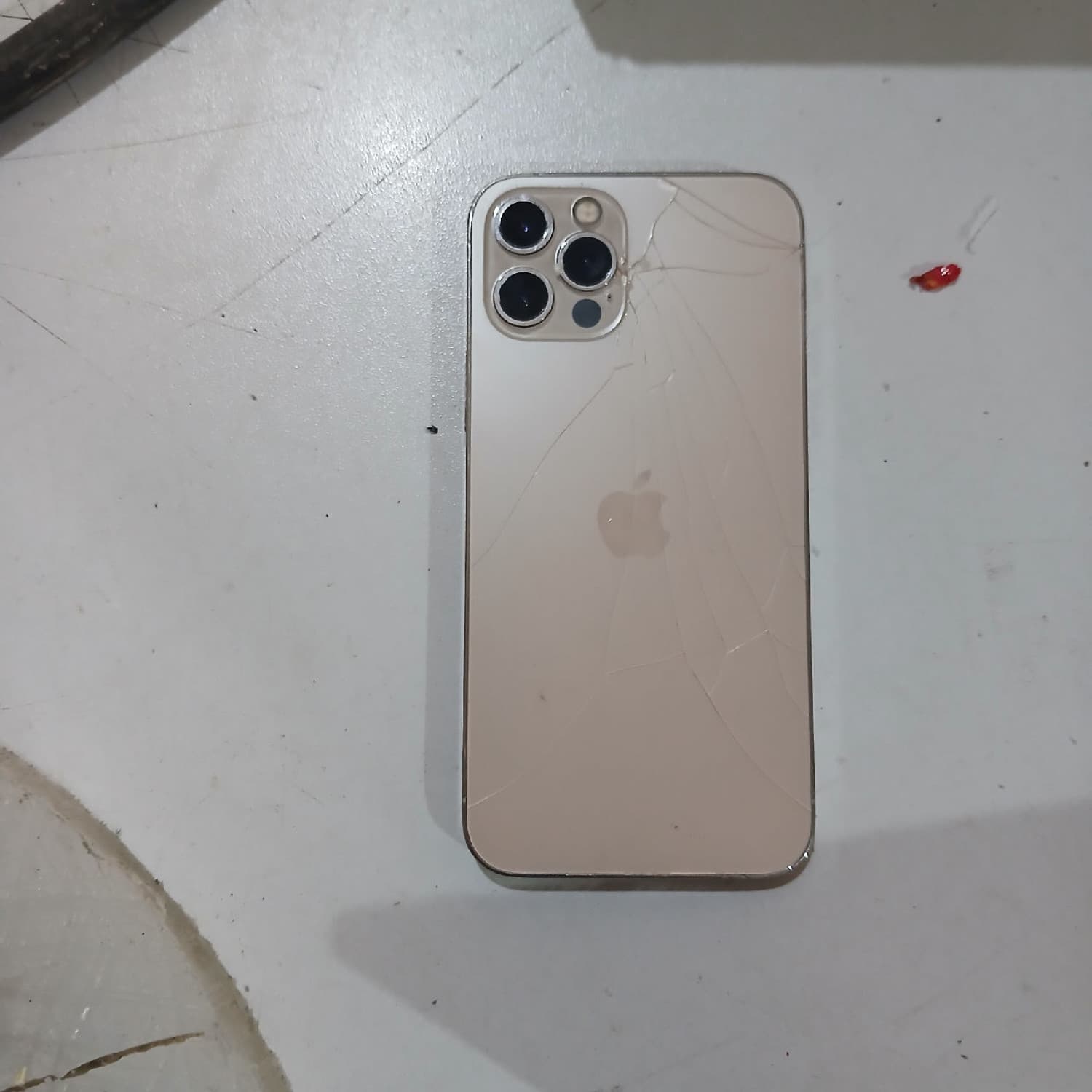 IPHONE 12 PRO