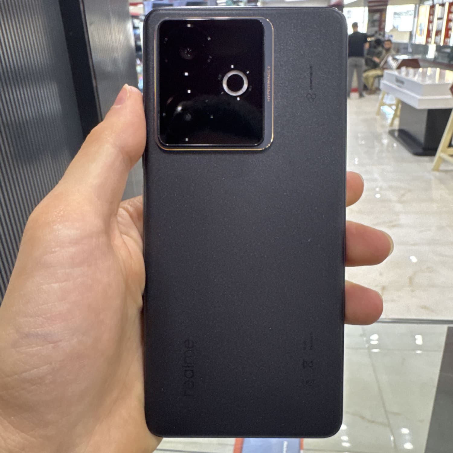 REALME GT 7T