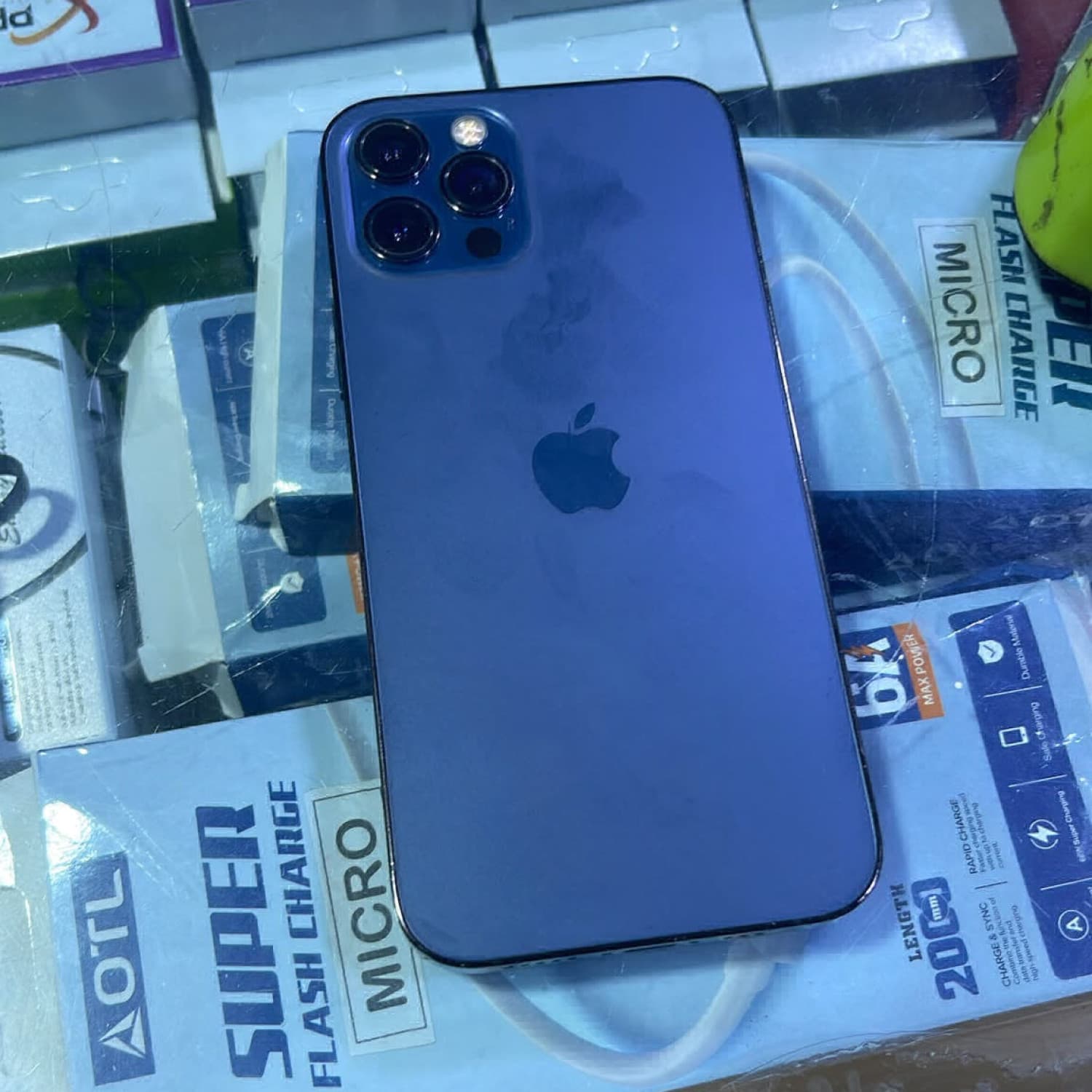 IPHONE 12 PRO