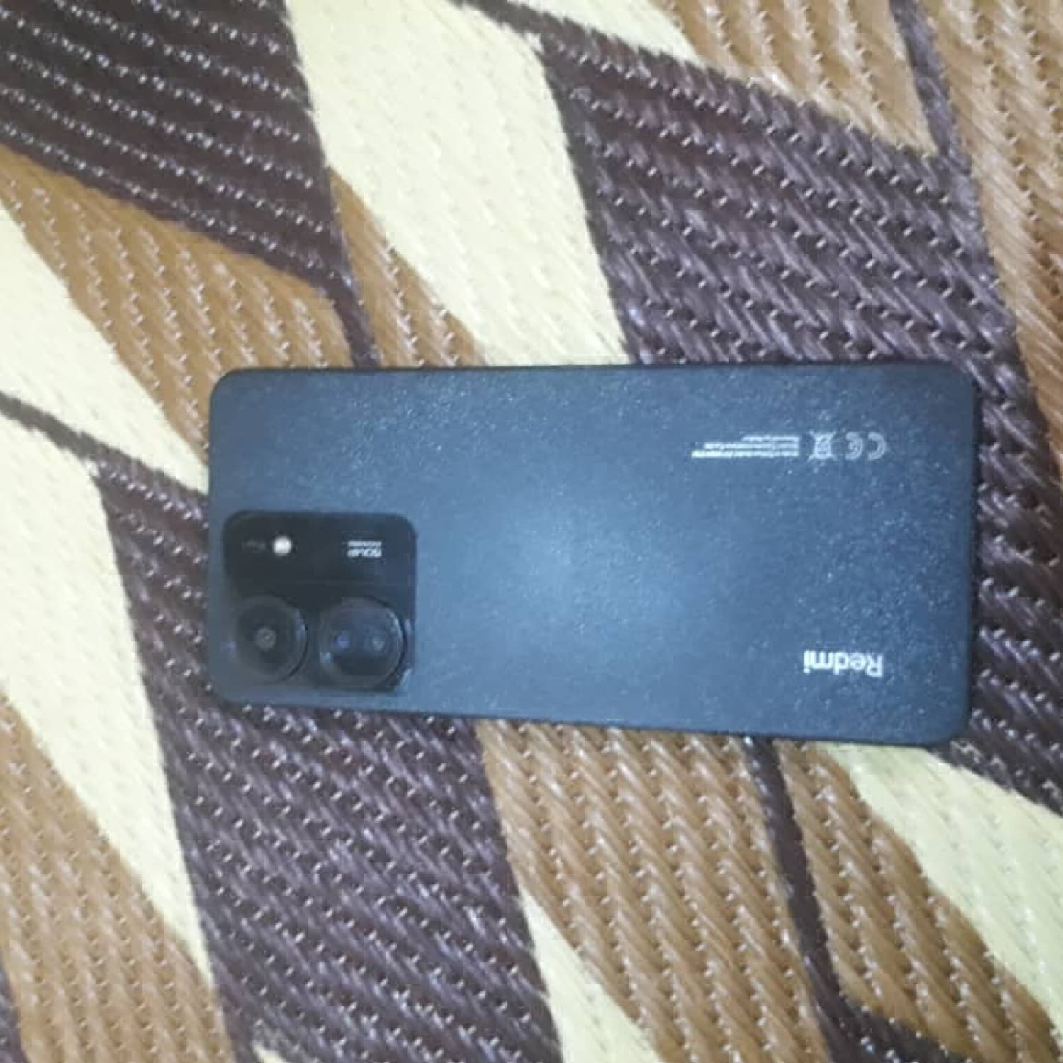 اختر صورة 2