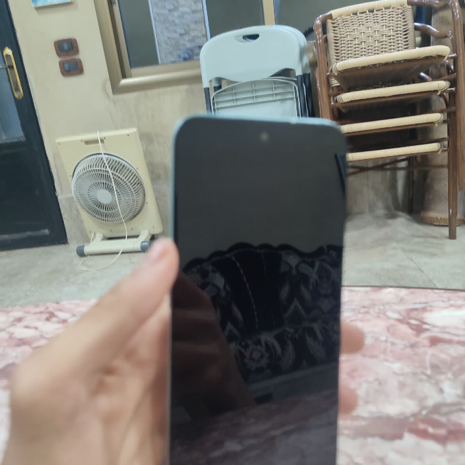 اختر صورة 3