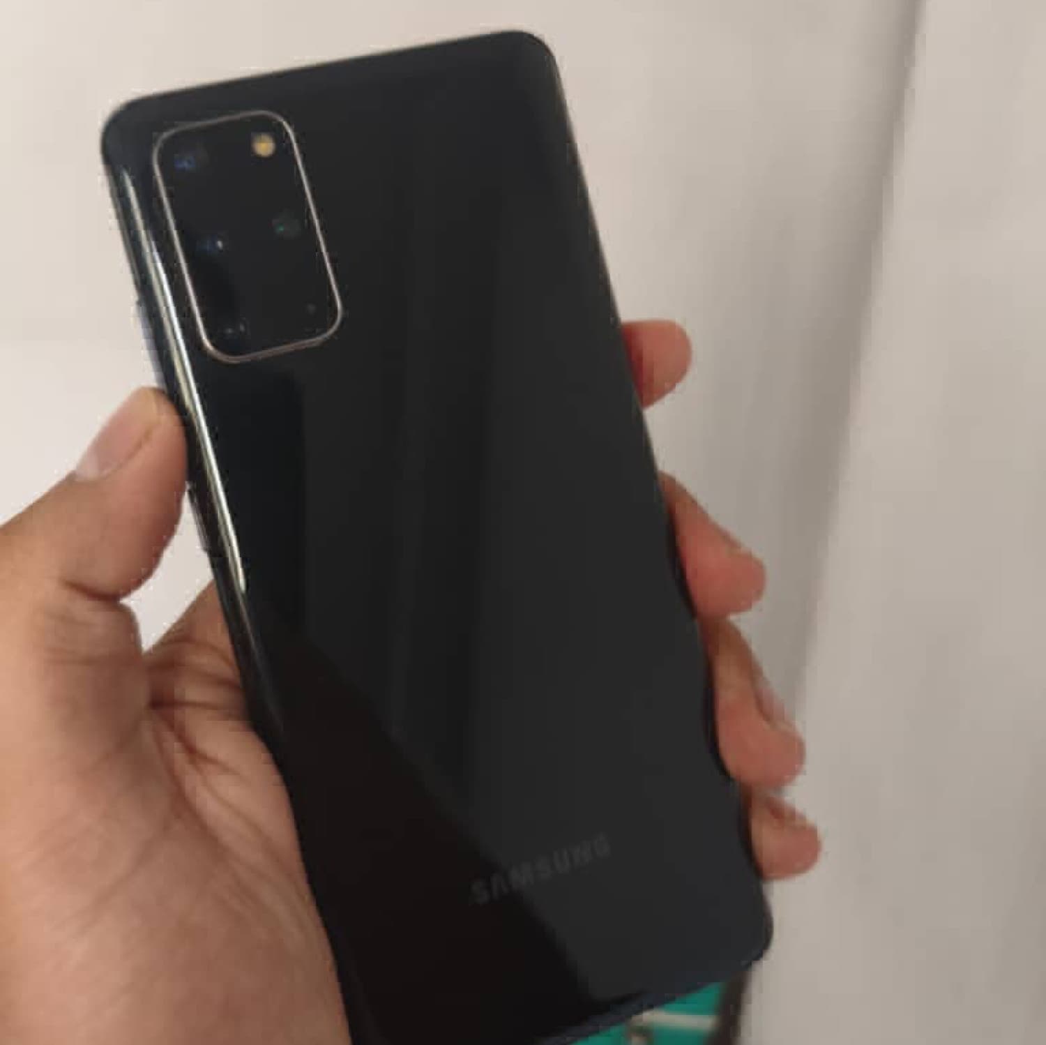 S20 PLUS