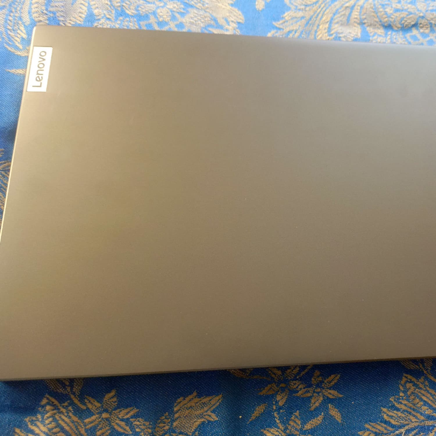 Lenovo IdeaPad Core i5 – RAM 8GB – SSD 512GB