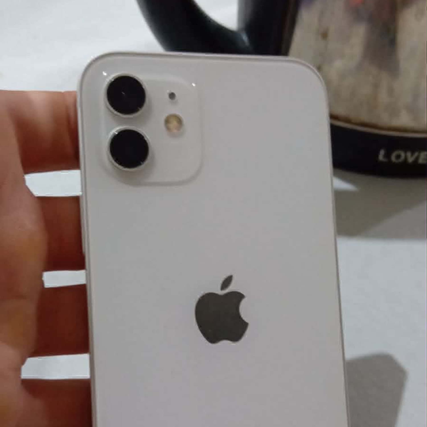IPHONE 12