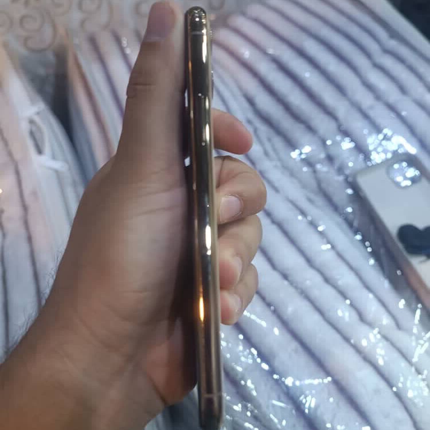 IPHONE 11 PRO