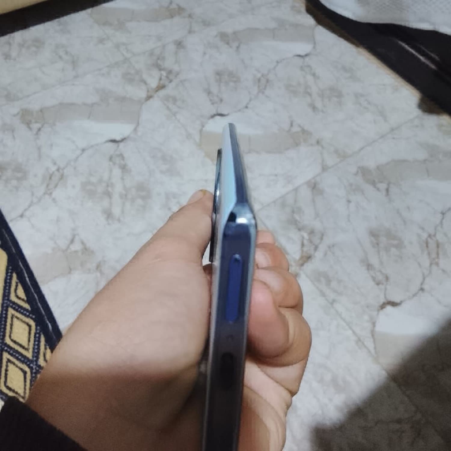 اختر صورة 3